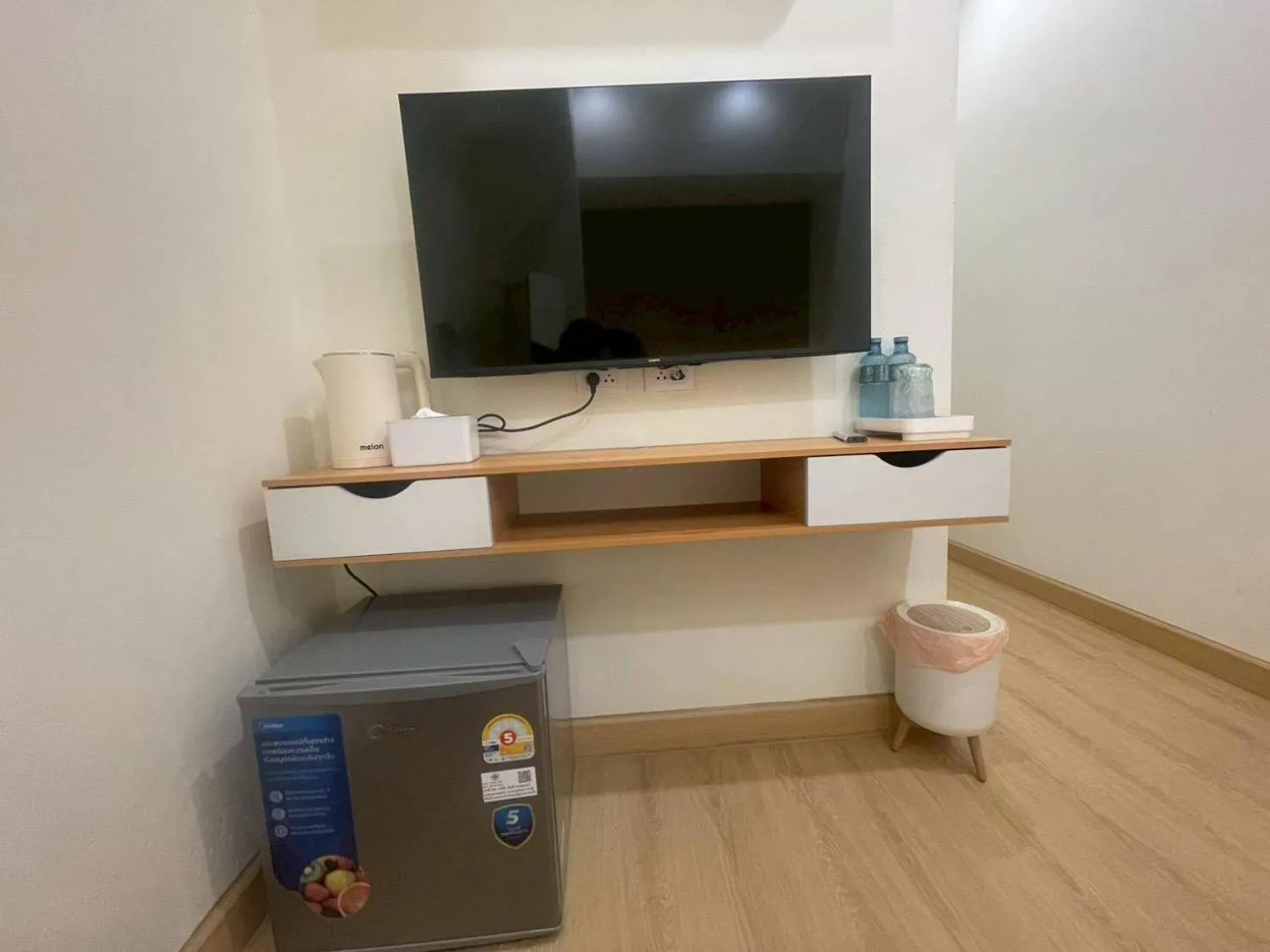 TV and multimedia in Shade House - Phuket Downtown