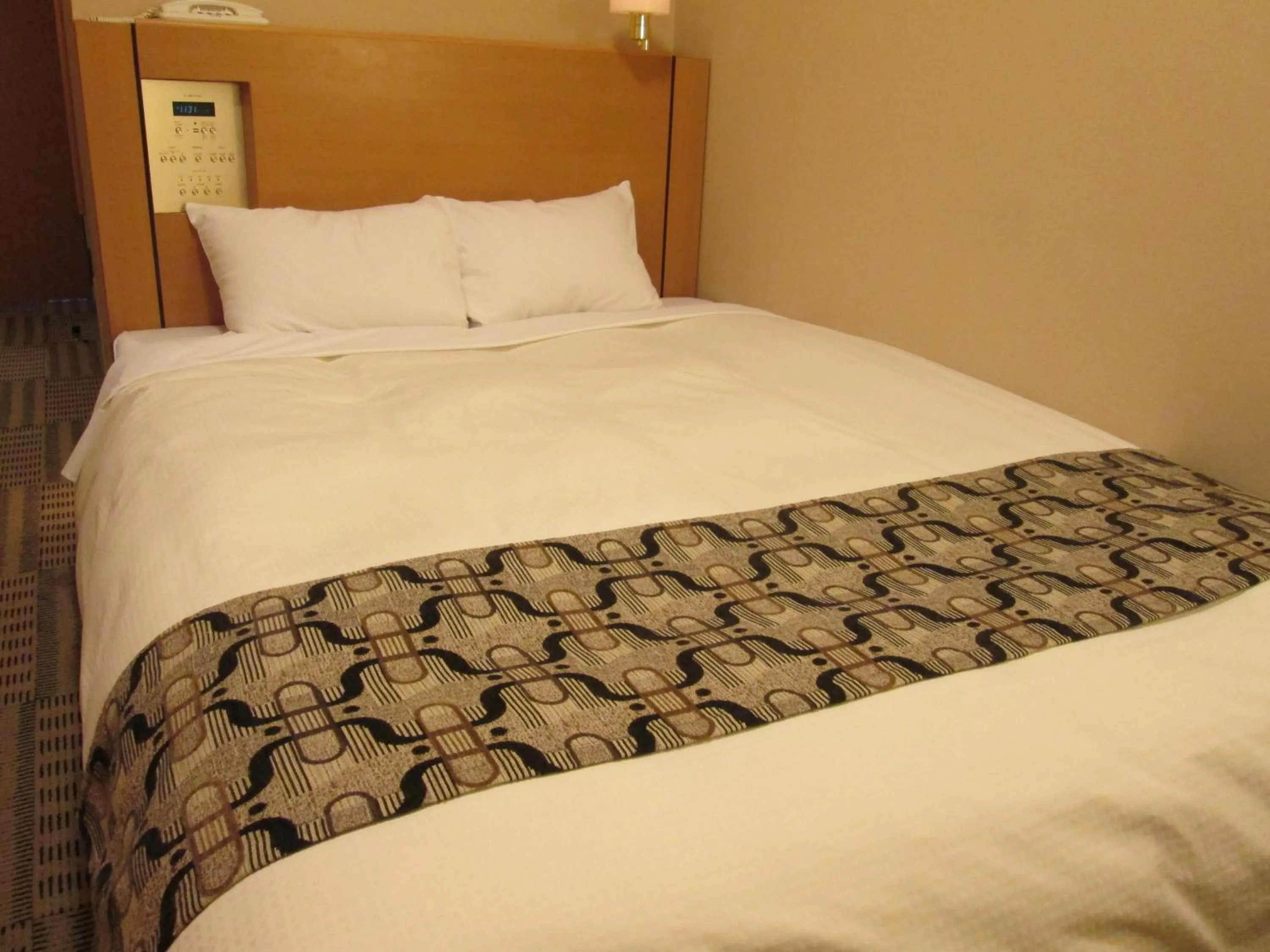 Bedroom, Bed in Yamagata Eki Nishiguchi Washington Hotel