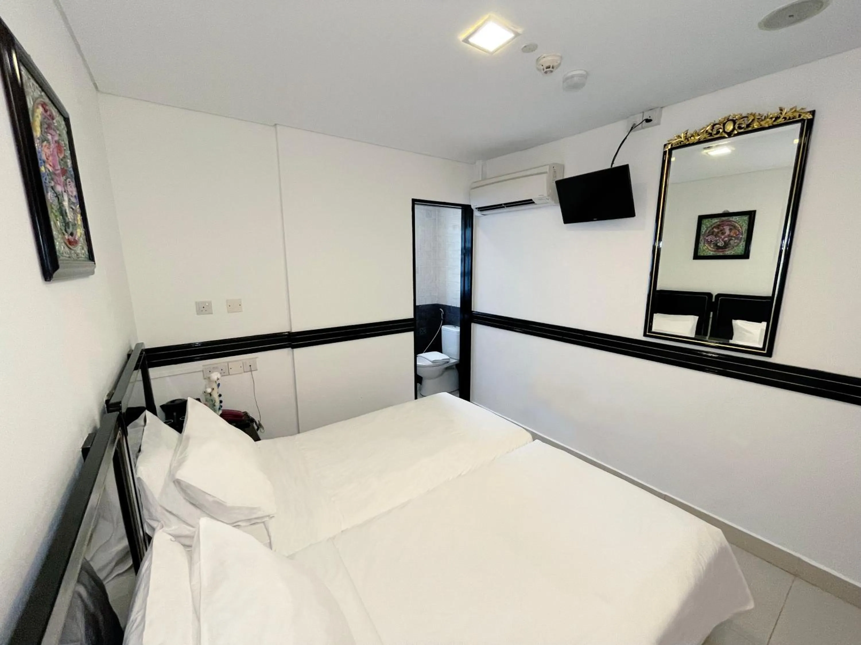 Bed in The Snooze Hotel Marine Parade