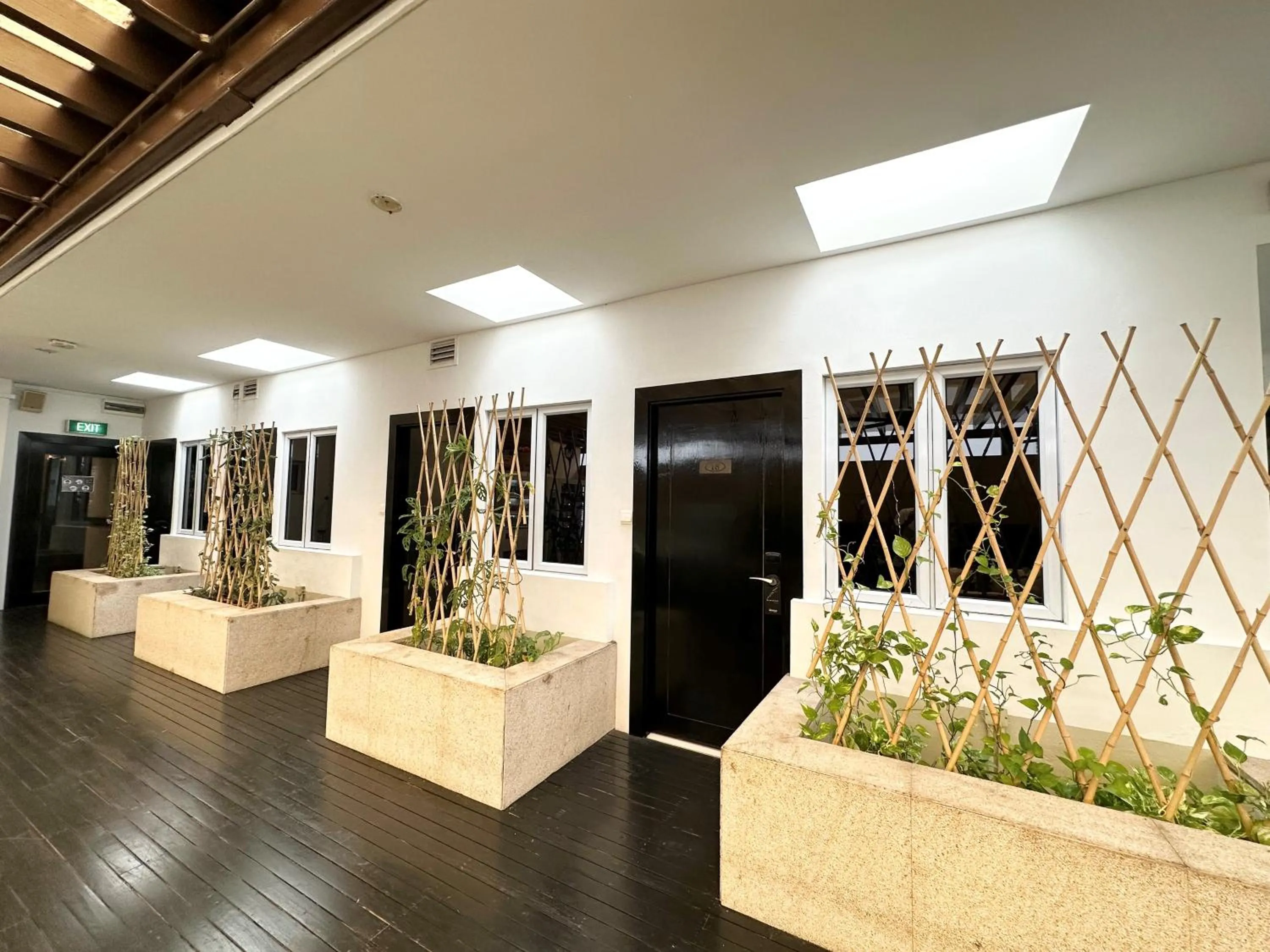 Balcony/Terrace in The Snooze Hotel Marine Parade