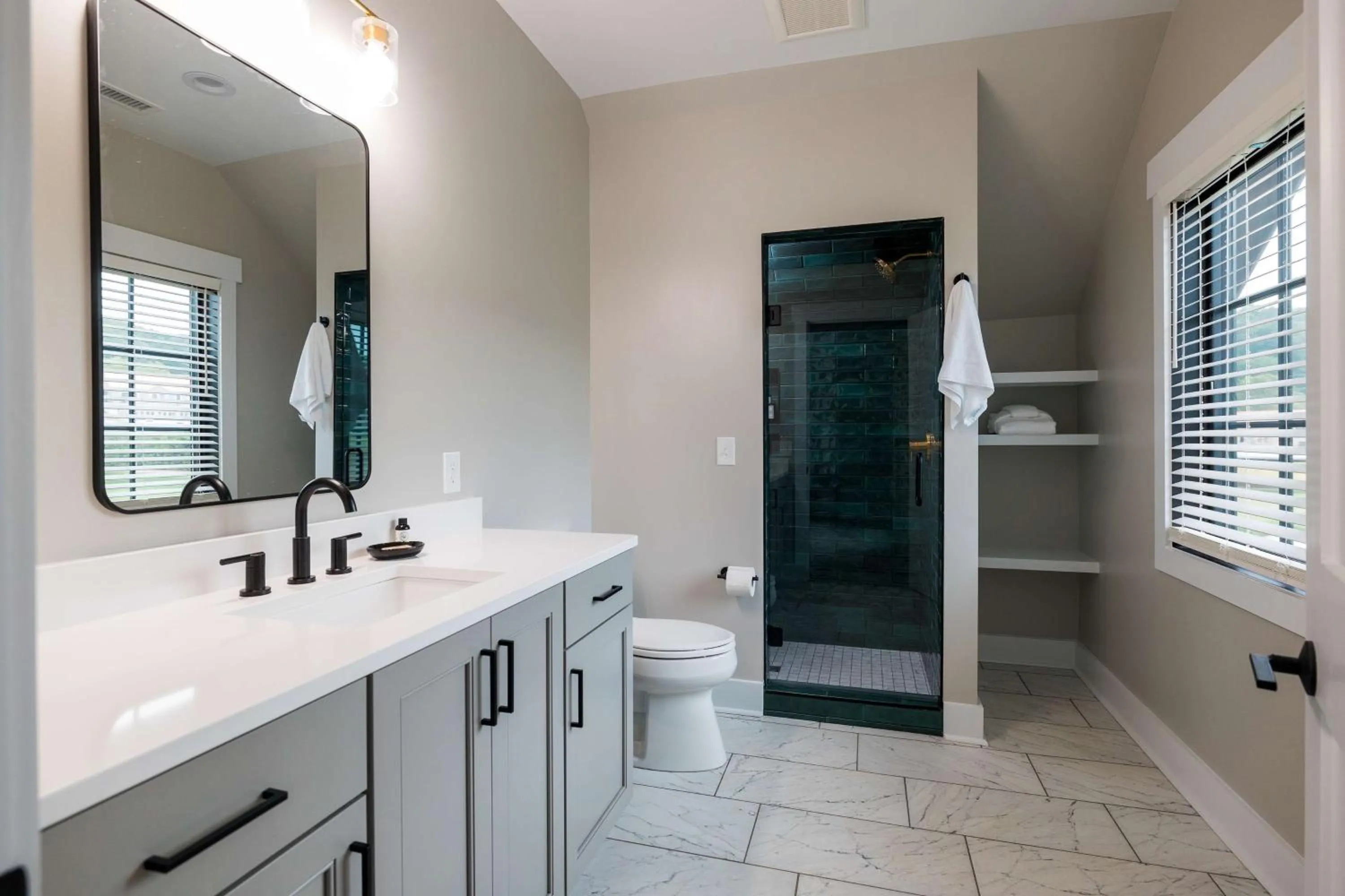 Bathroom in Waynesville Inn and Golf Club, Tapestry Collection by Hilton