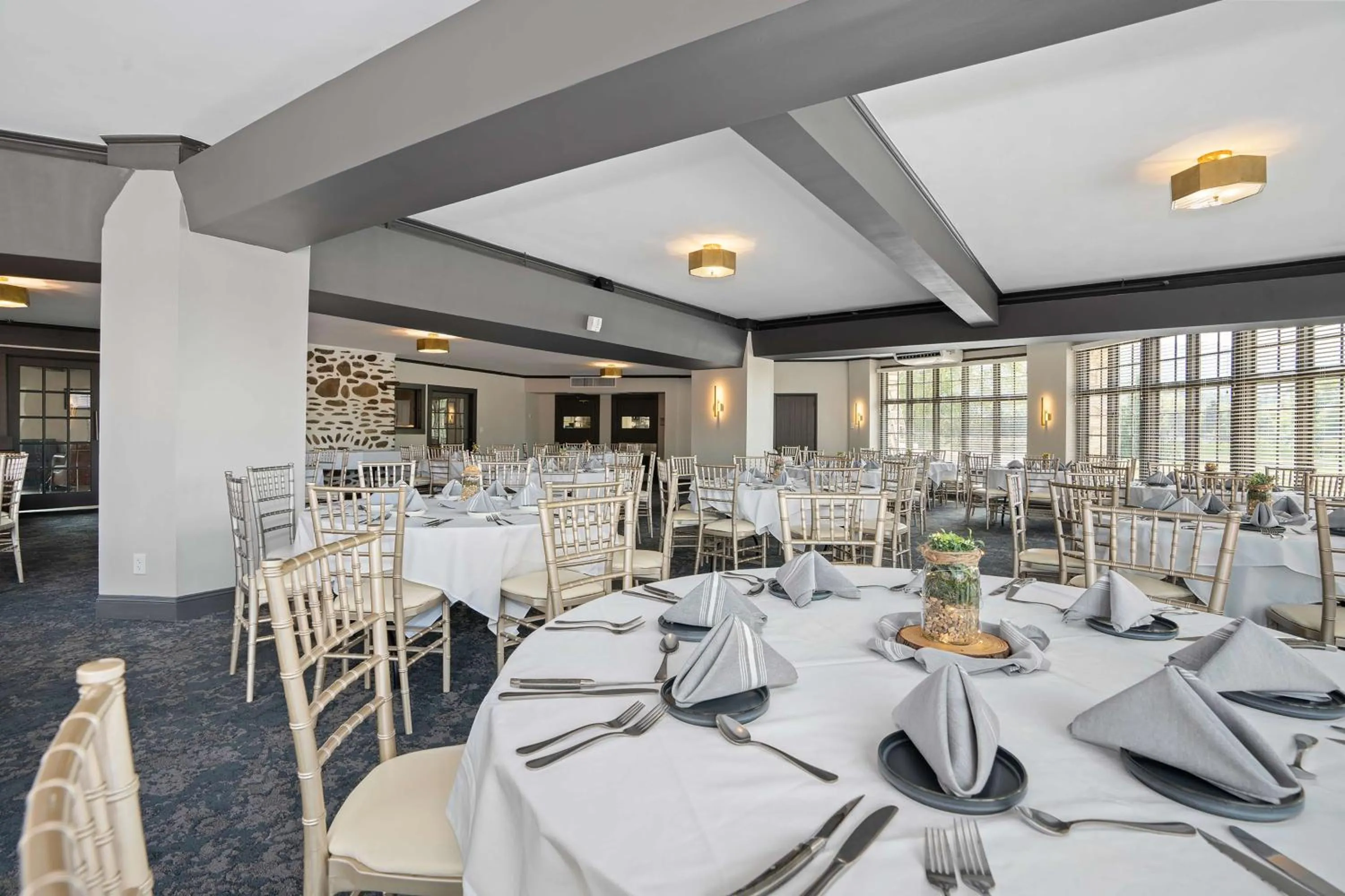 Meeting/conference room in Waynesville Inn and Golf Club, Tapestry Collection by Hilton