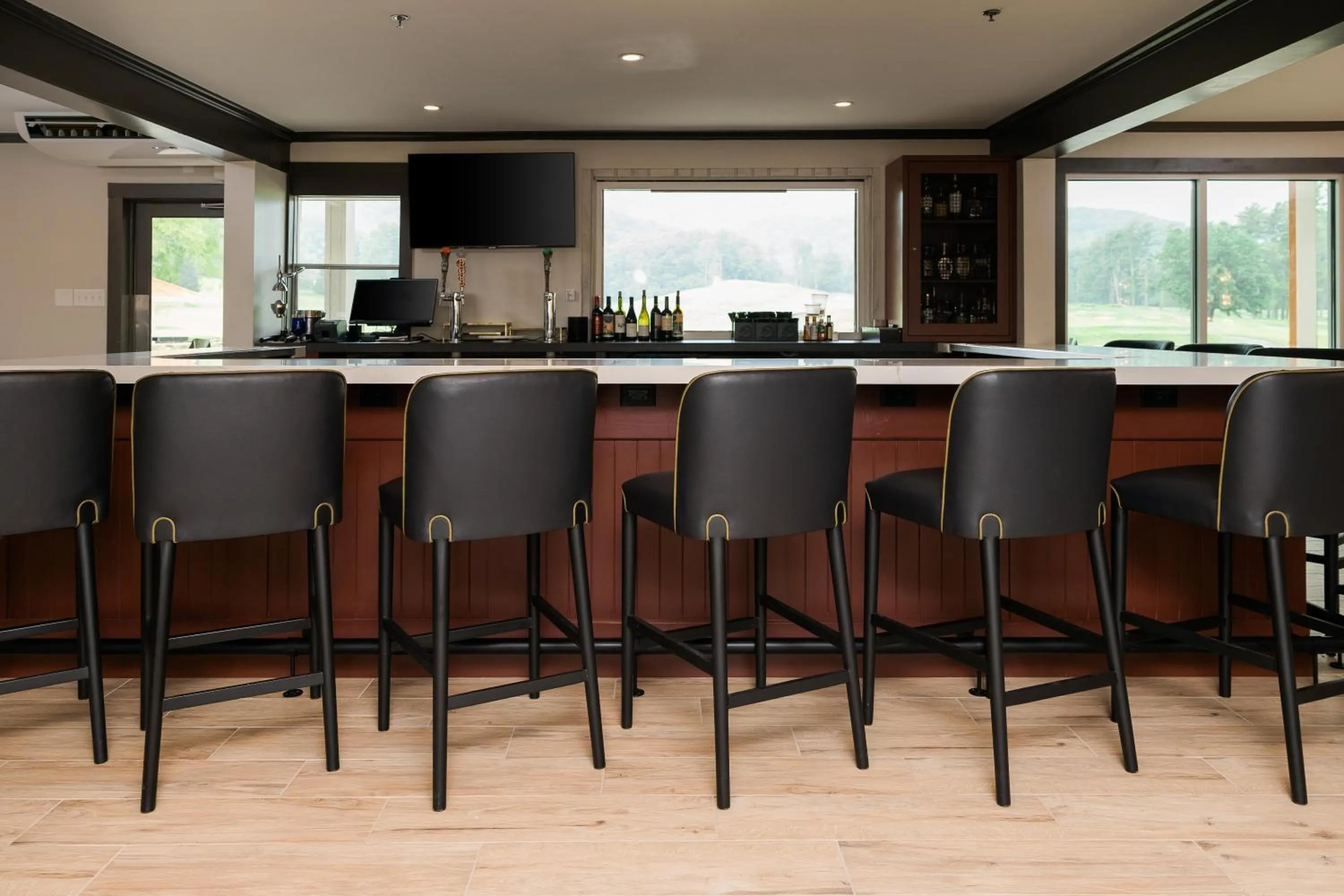 Restaurant/places to eat in Waynesville Inn and Golf Club, Tapestry Collection by Hilton