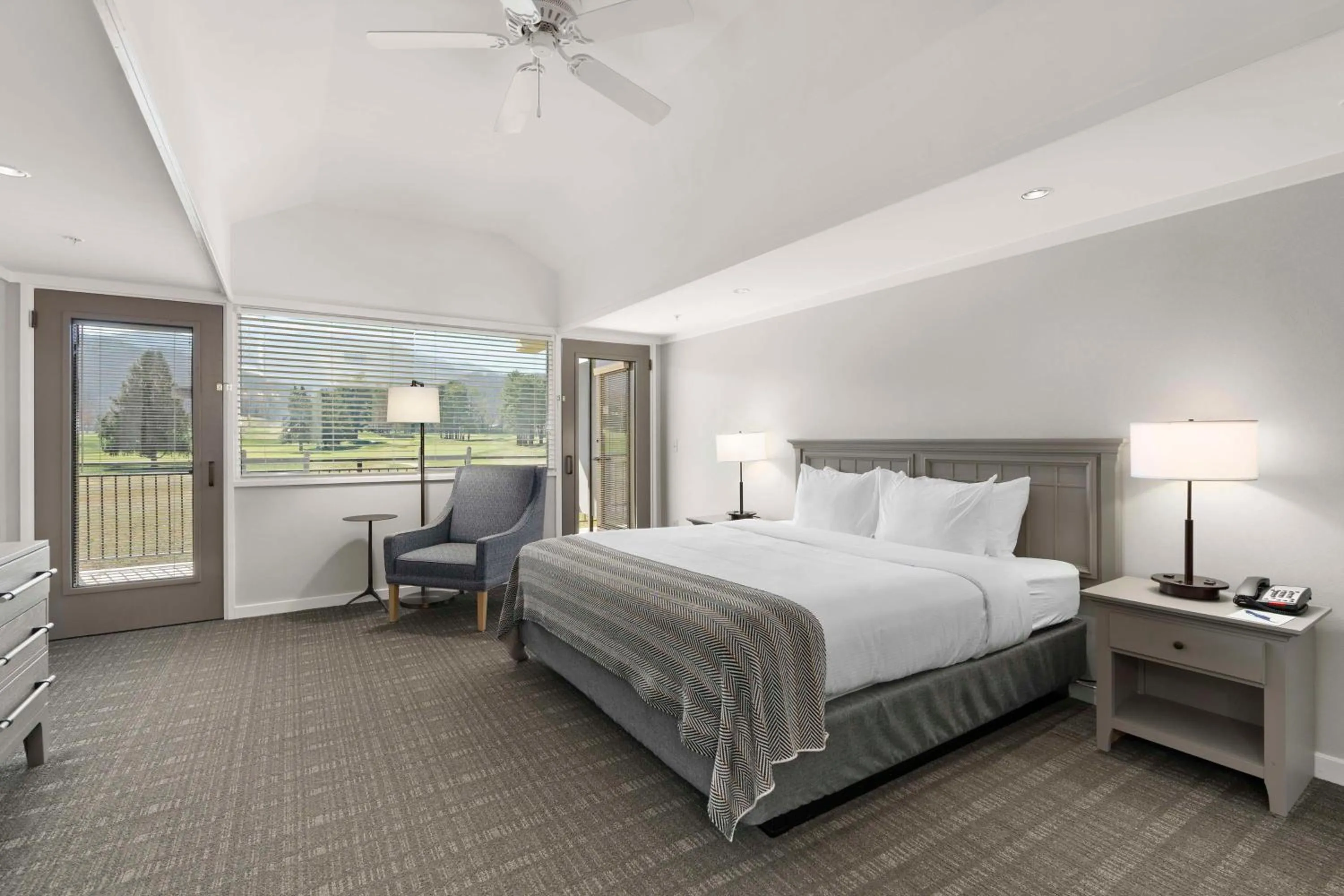 Bed in Waynesville Inn and Golf Club, Tapestry Collection by Hilton