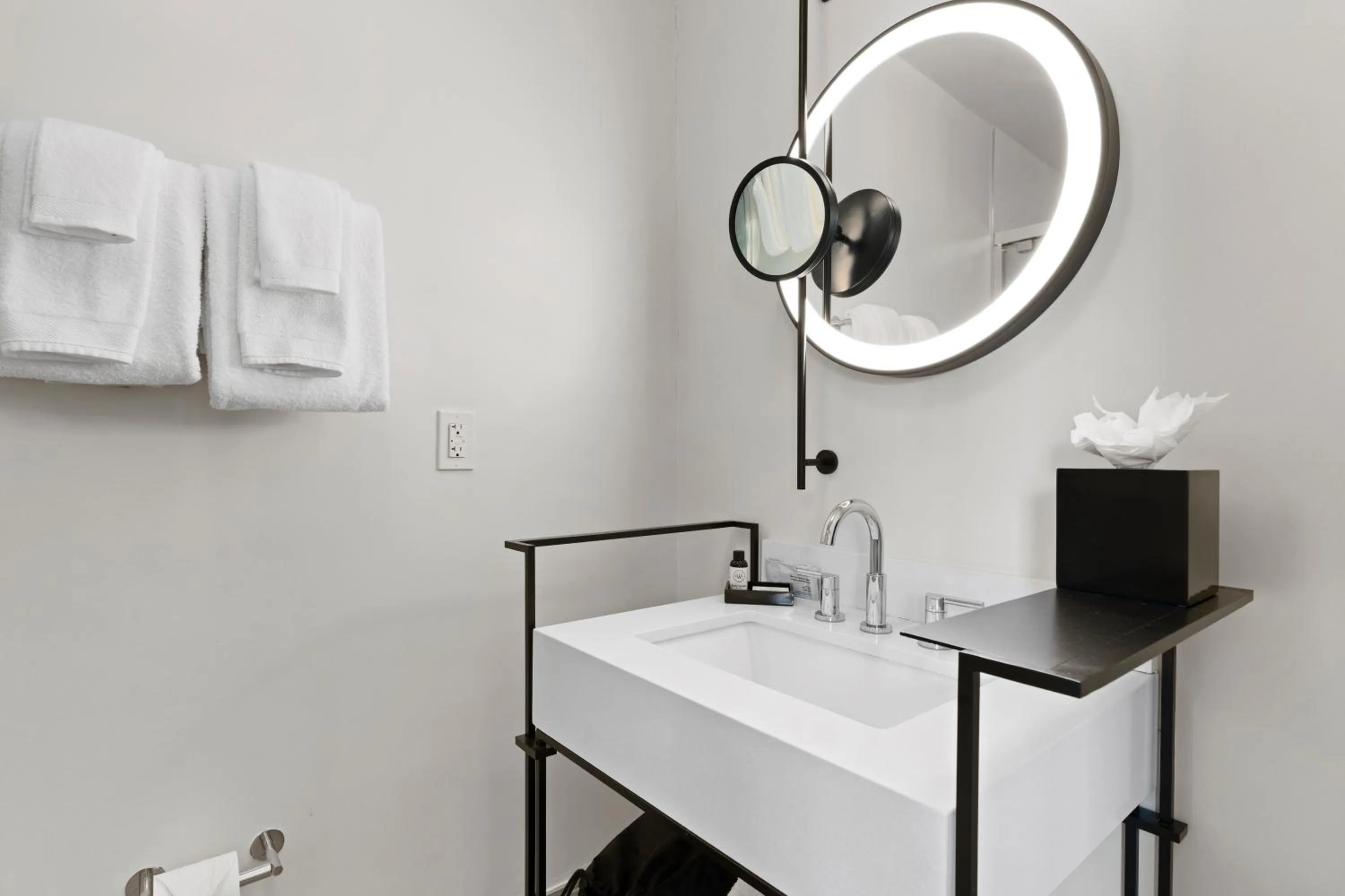 Bathroom in Waynesville Inn and Golf Club, Tapestry Collection by Hilton