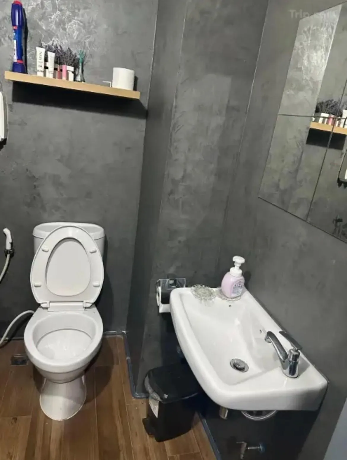 The Chatbox Silom Hostel