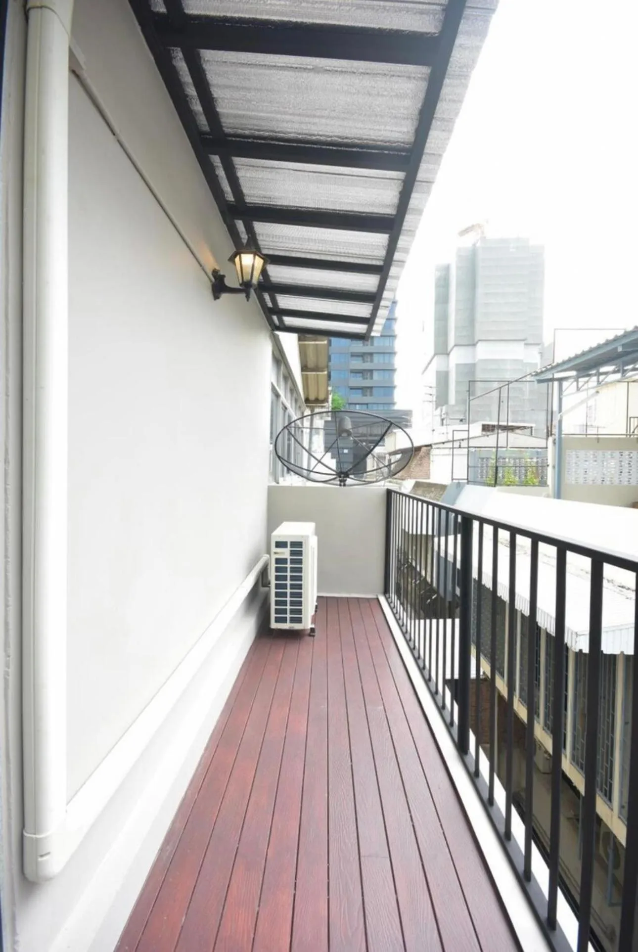 The Chatbox Silom Hostel