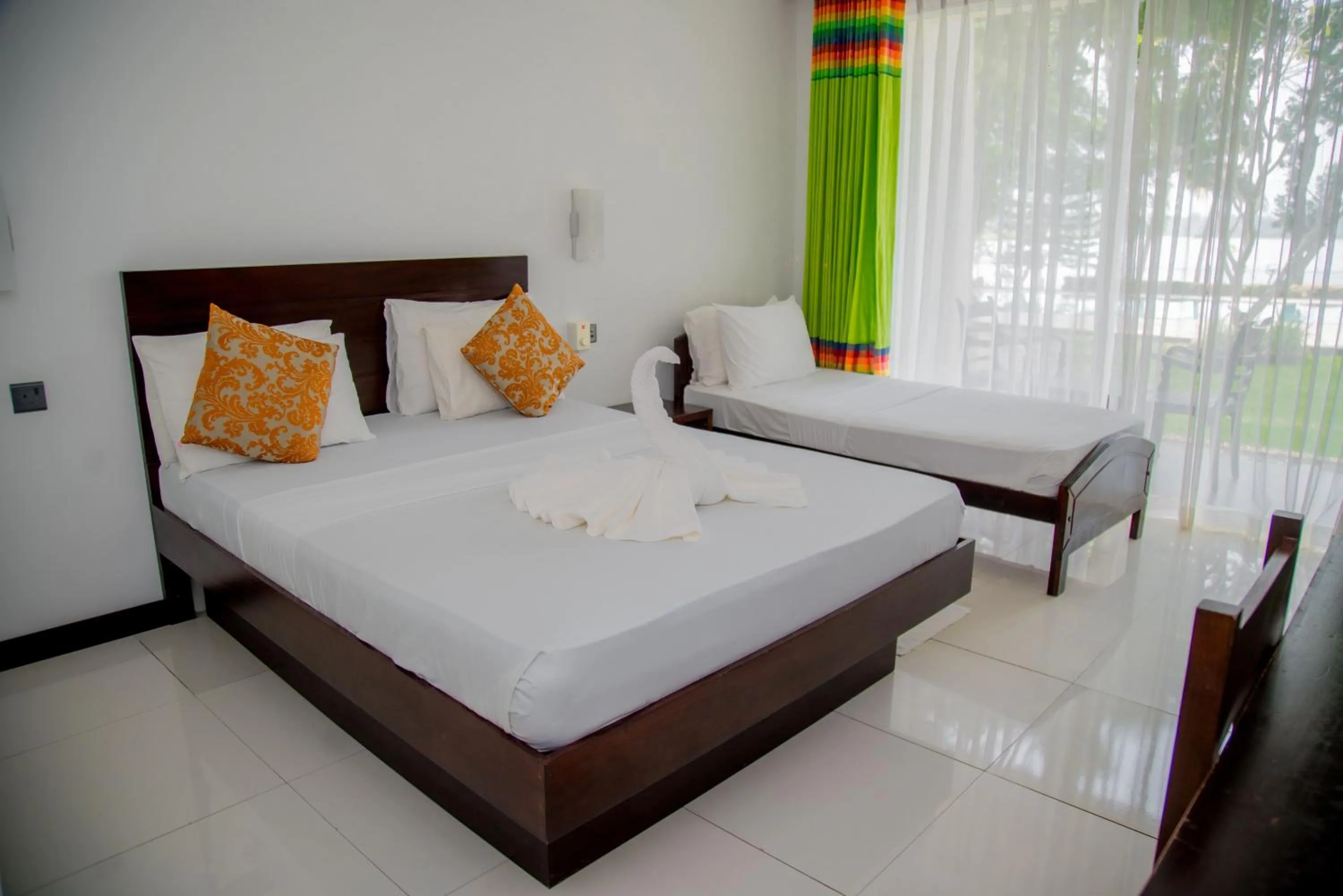 Photo of the whole room, Bed in Lavendish Wild Safari