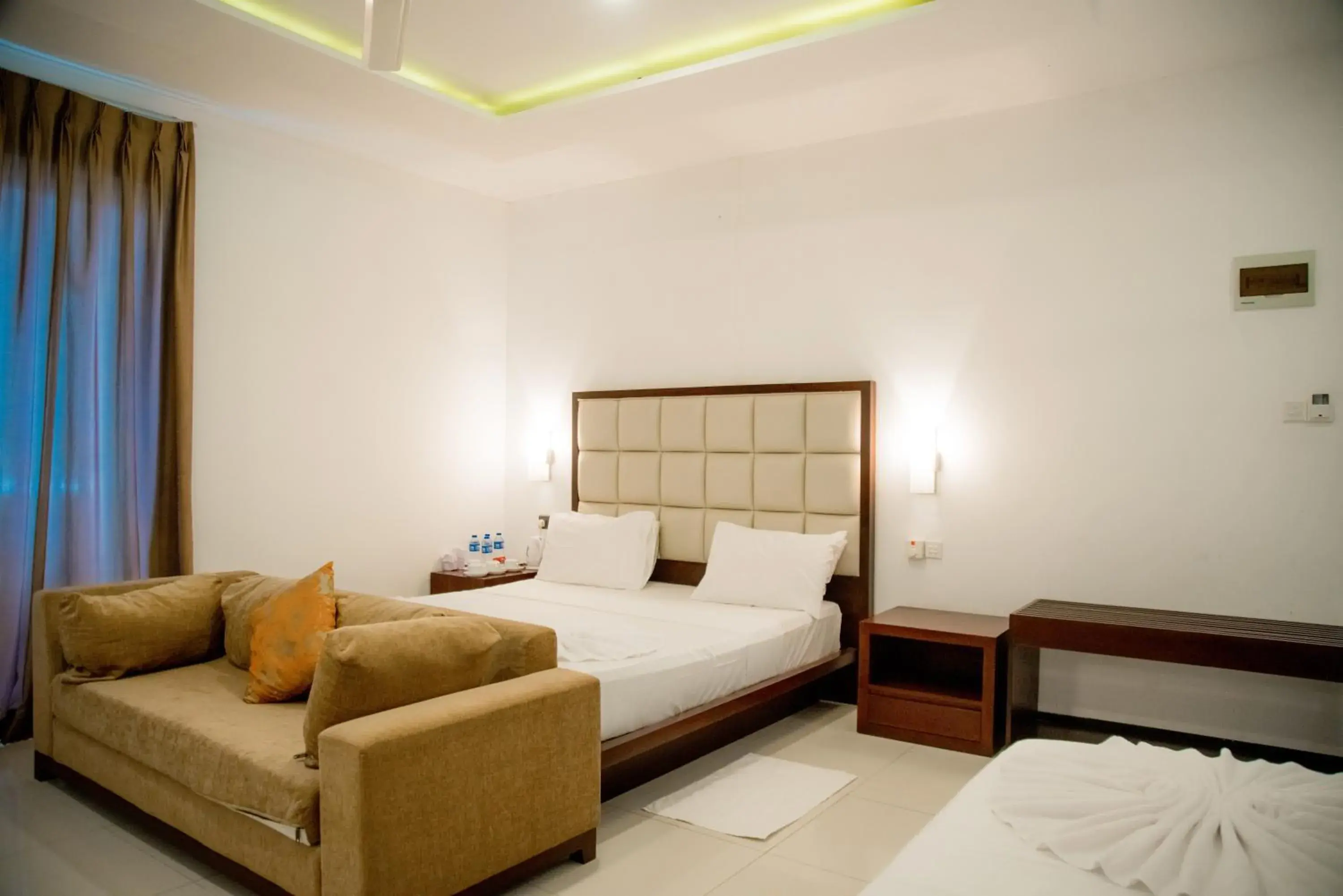 Family Suite in Lavendish Wild Safari Family Suite in Lavendish Wild Safari