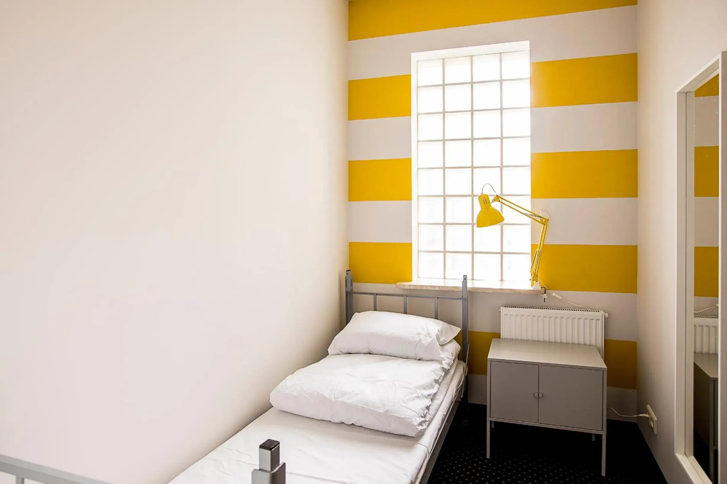 Small Single Room in Inbed Hostel Small Single Room in Inbed Hostel