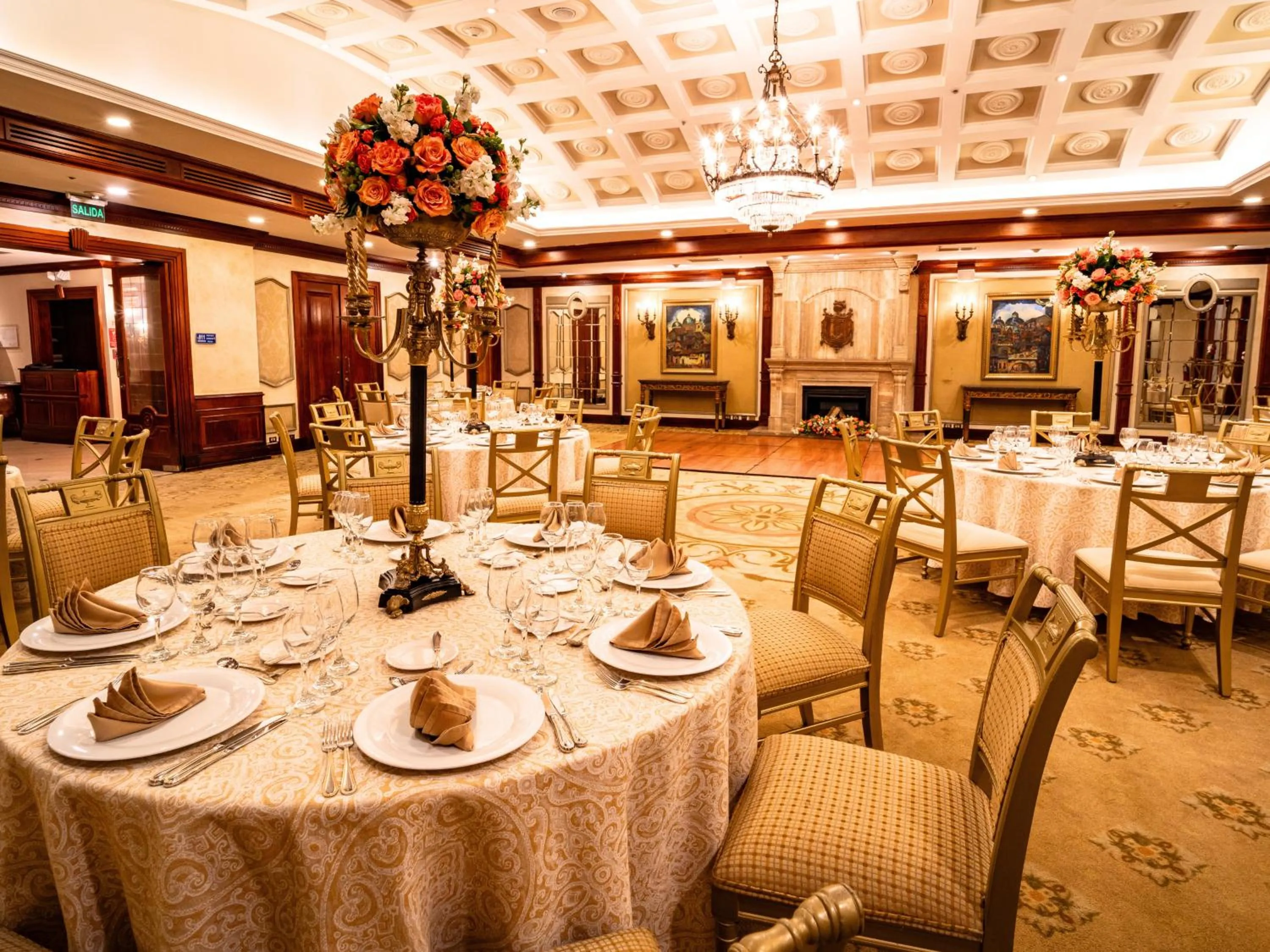 Meeting/conference room in Plaza Grande Hotel