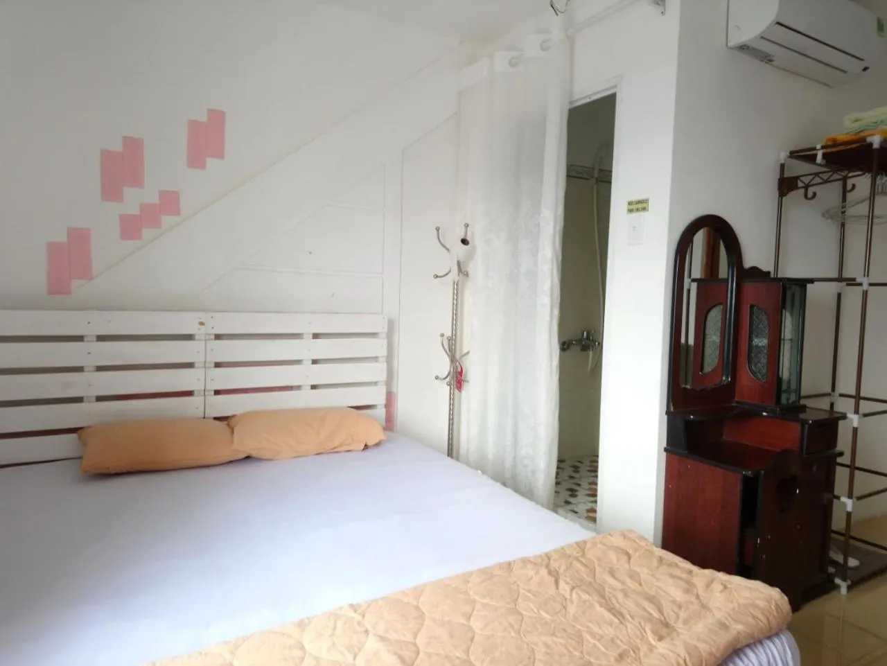 Bed in Lan Thai Ngoc Hotel