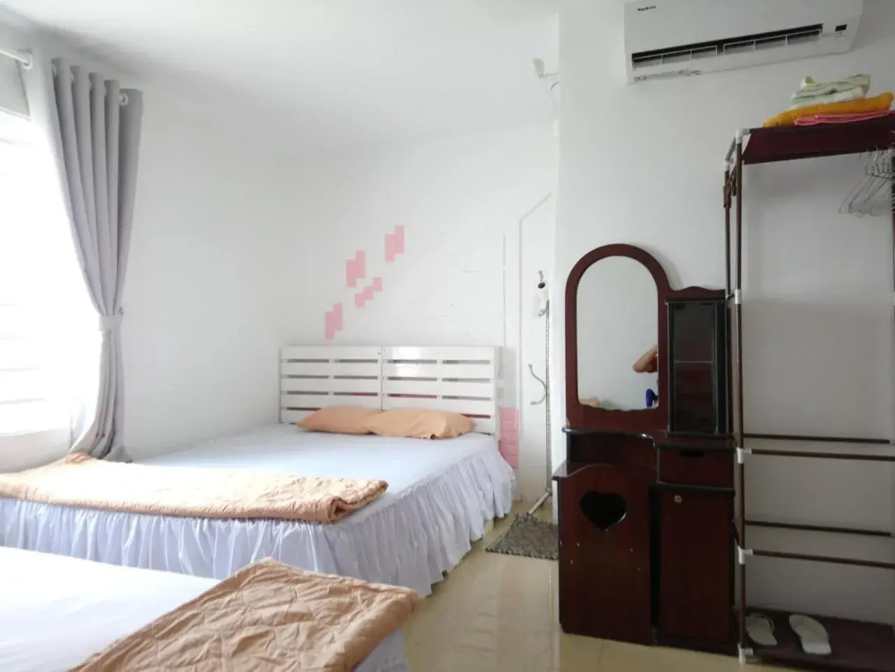 Double Room with Two Double Beds in Lan Thai Ngoc Hotel Double Room with Two Double Beds in Lan Thai Ngoc Hotel