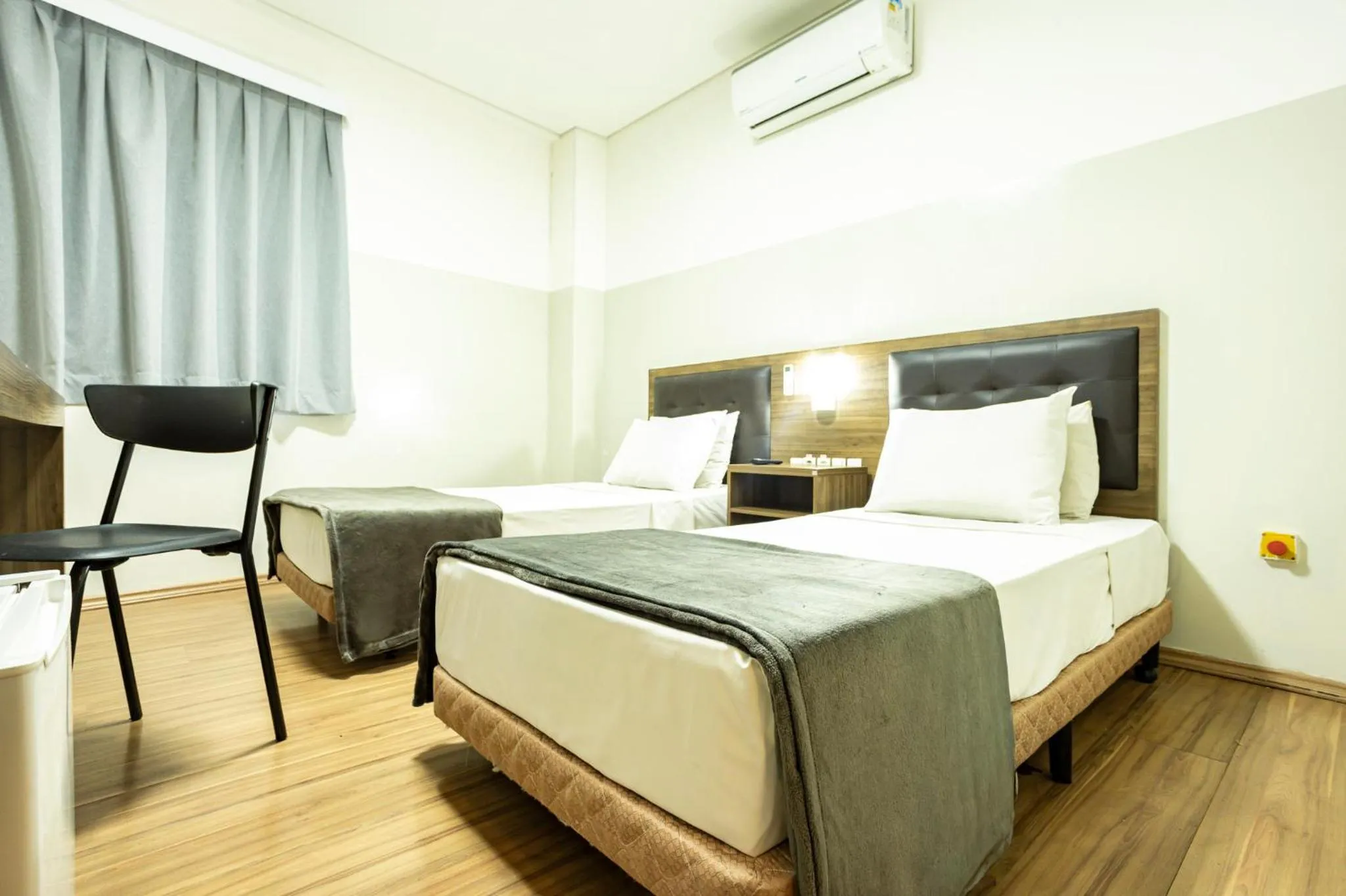 Bed in Travel Inn Express Hotels Brás