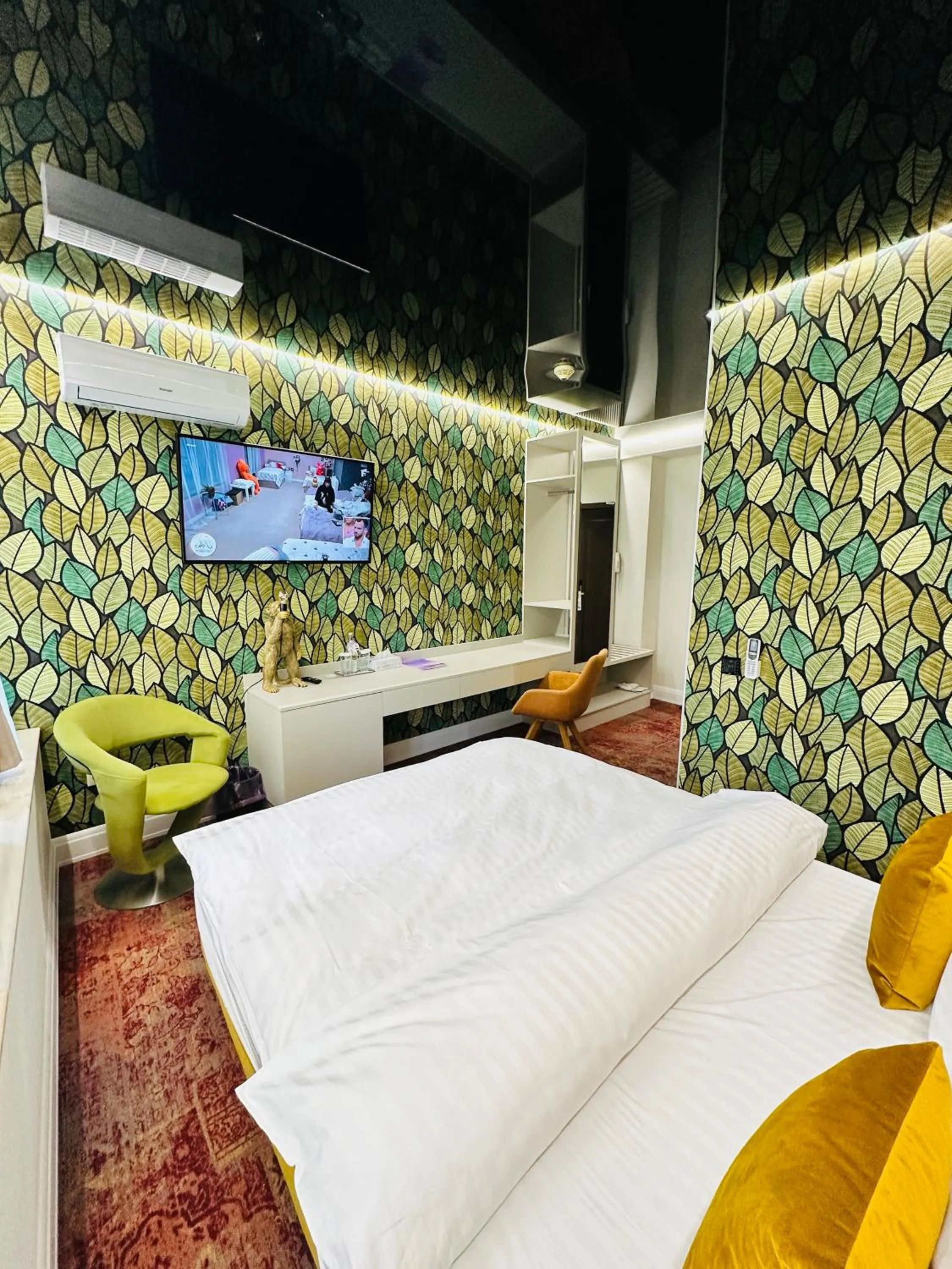 Bed in Villa & Restaurant Levoslav House