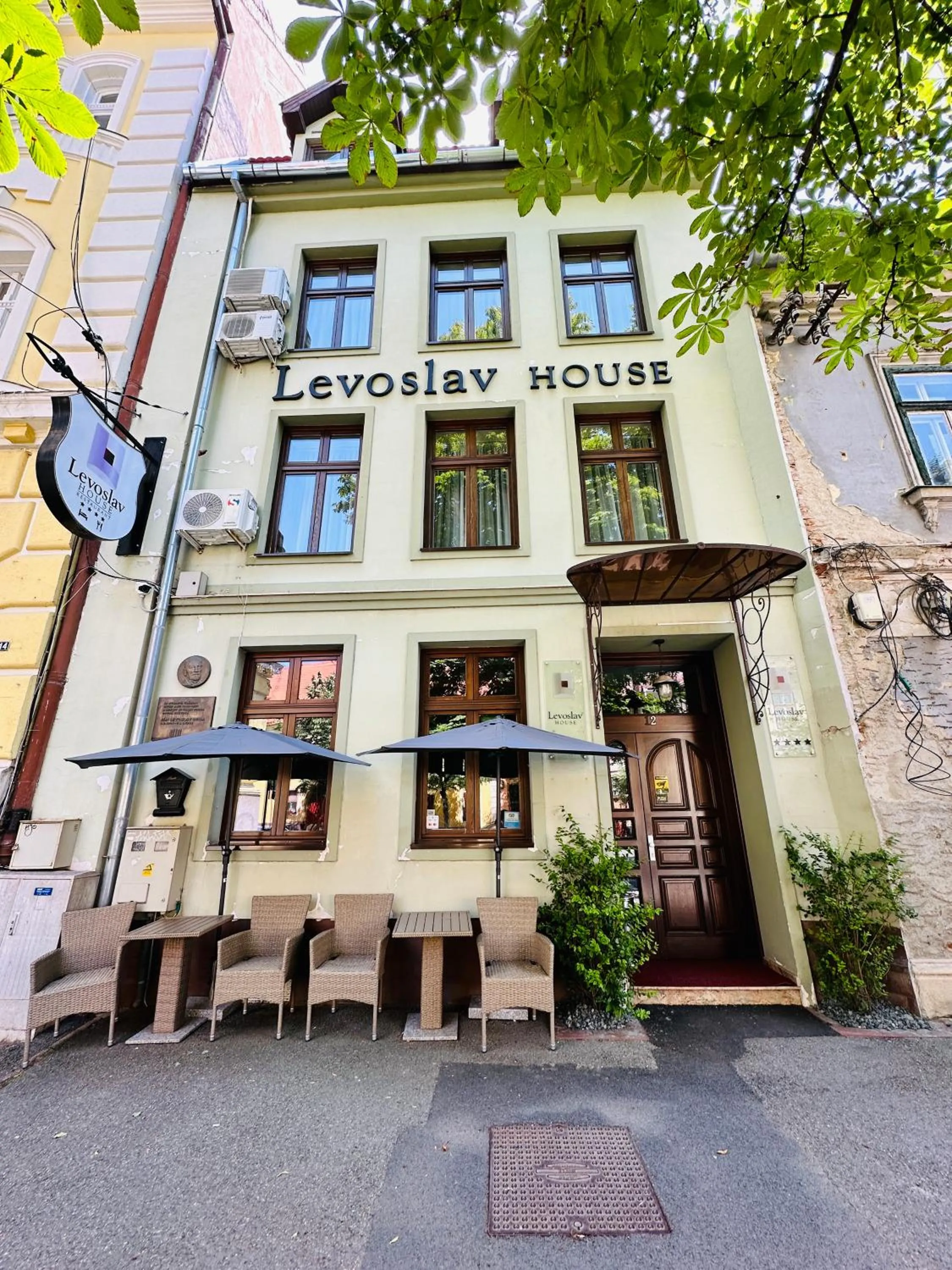 Property building in Villa & Restaurant Levoslav House