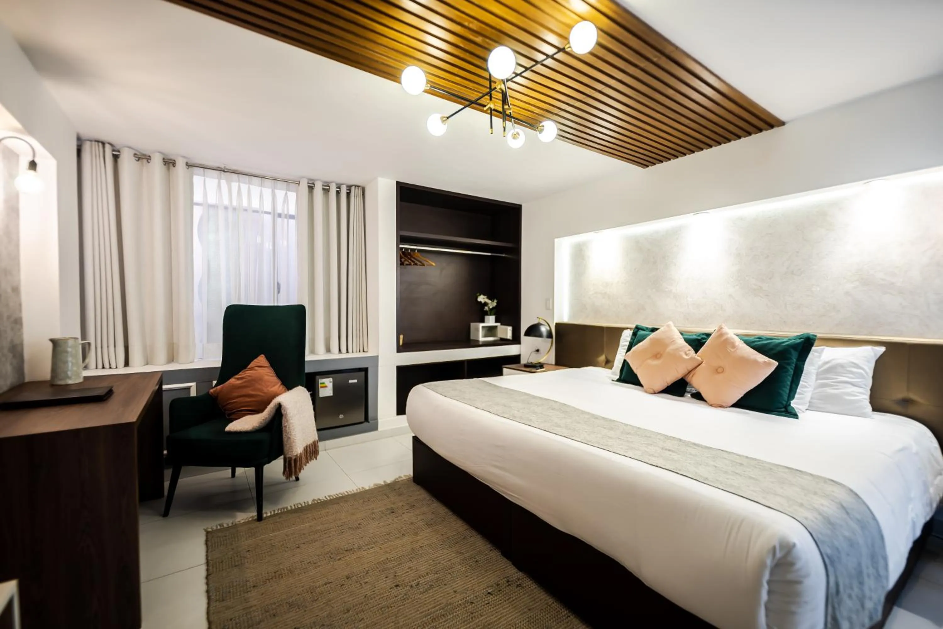 Photo of the whole room, Bed in Hotel Corregidor by Cassana