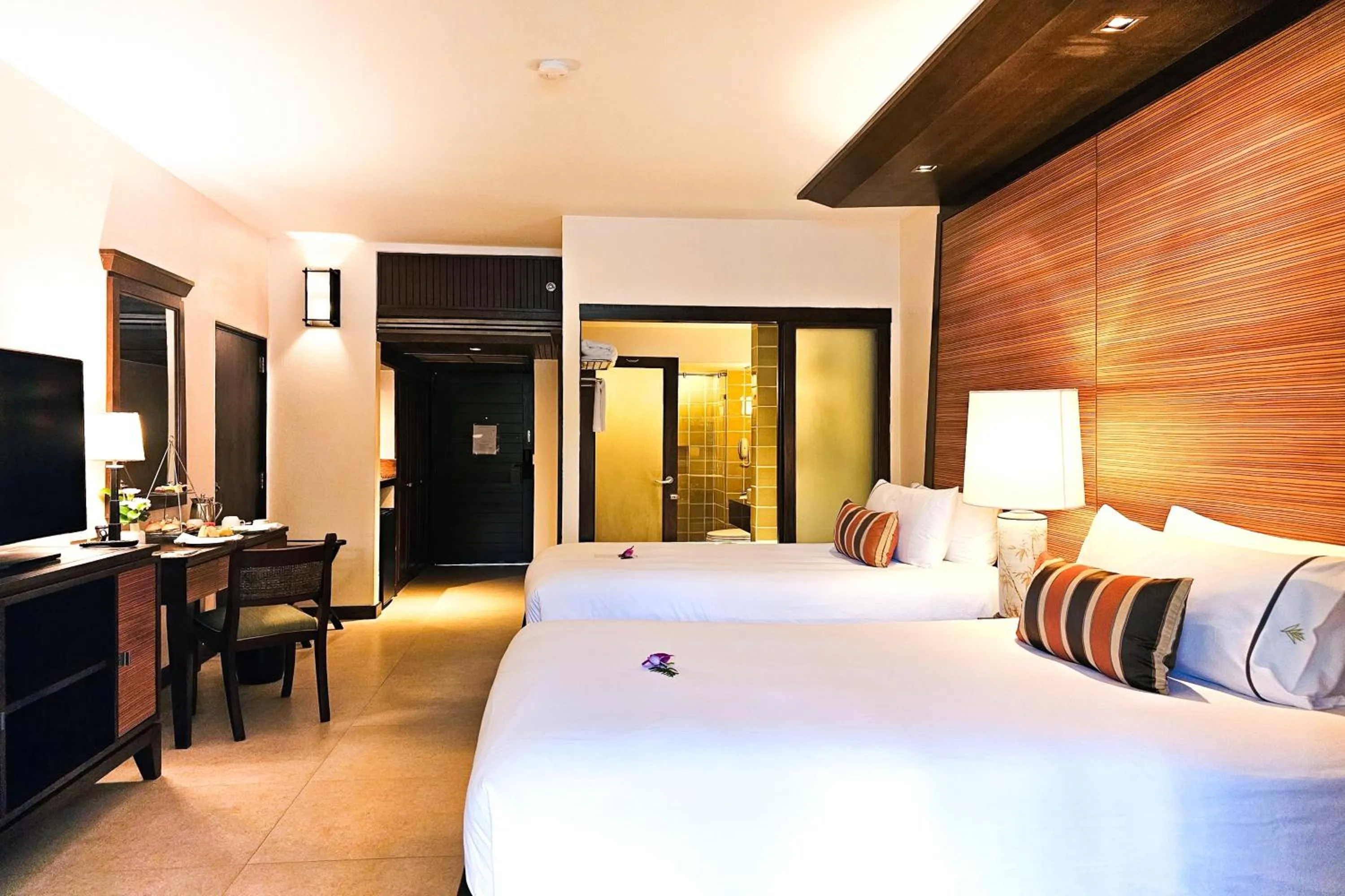 Bed in Siam Bayshore Resort Pattaya