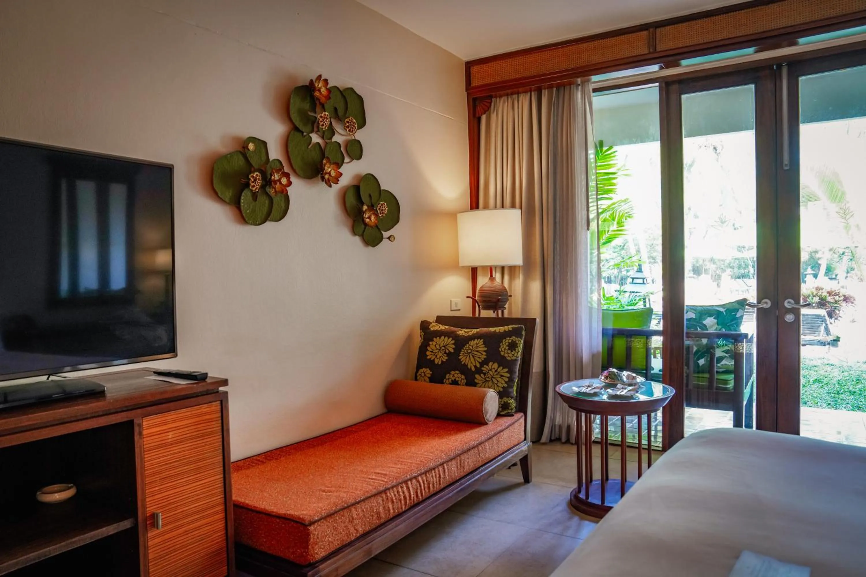 Guests, Bed in Siam Bayshore Resort Pattaya