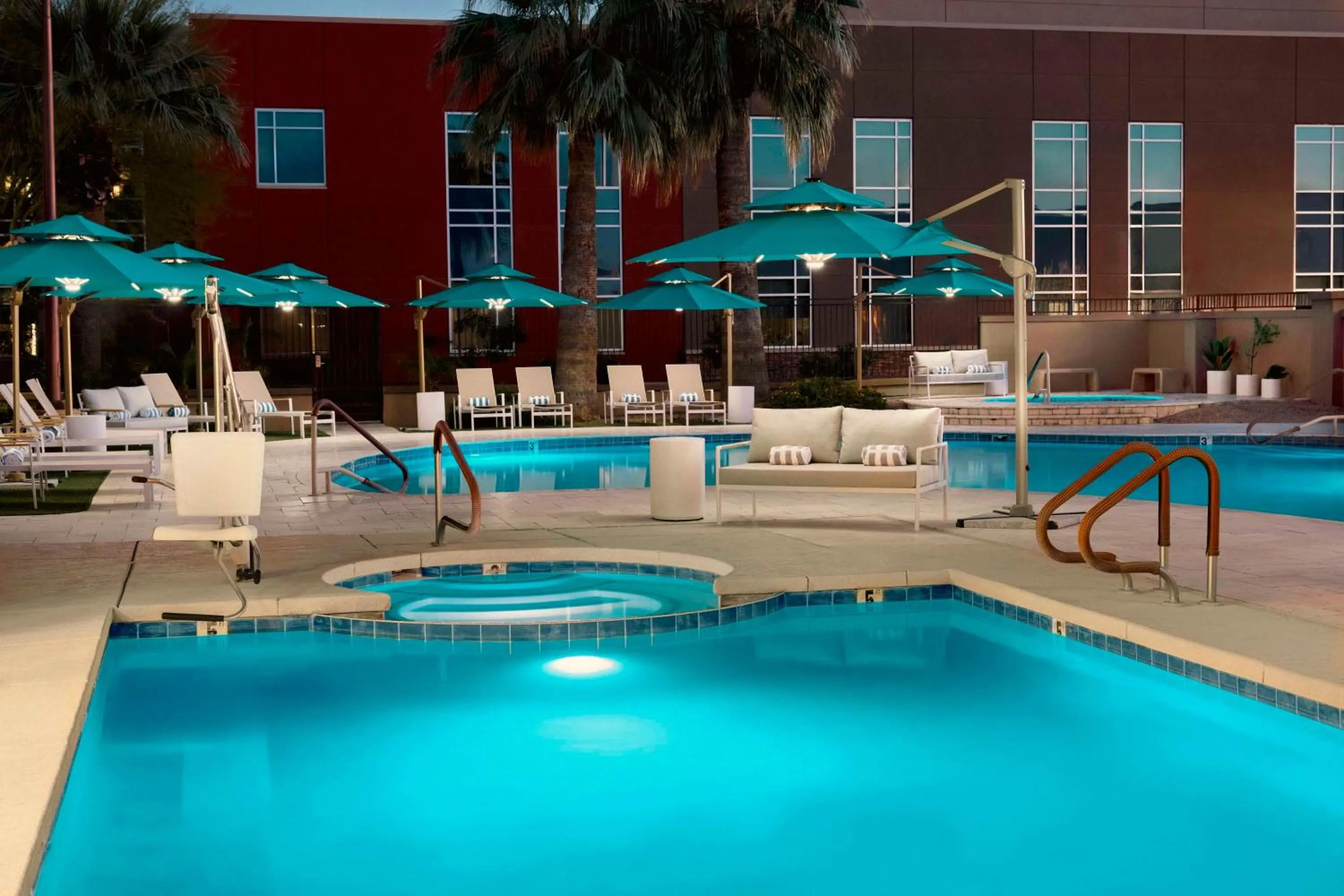 Pool view in DoubleTree by Hilton Phoenix-Gilbert