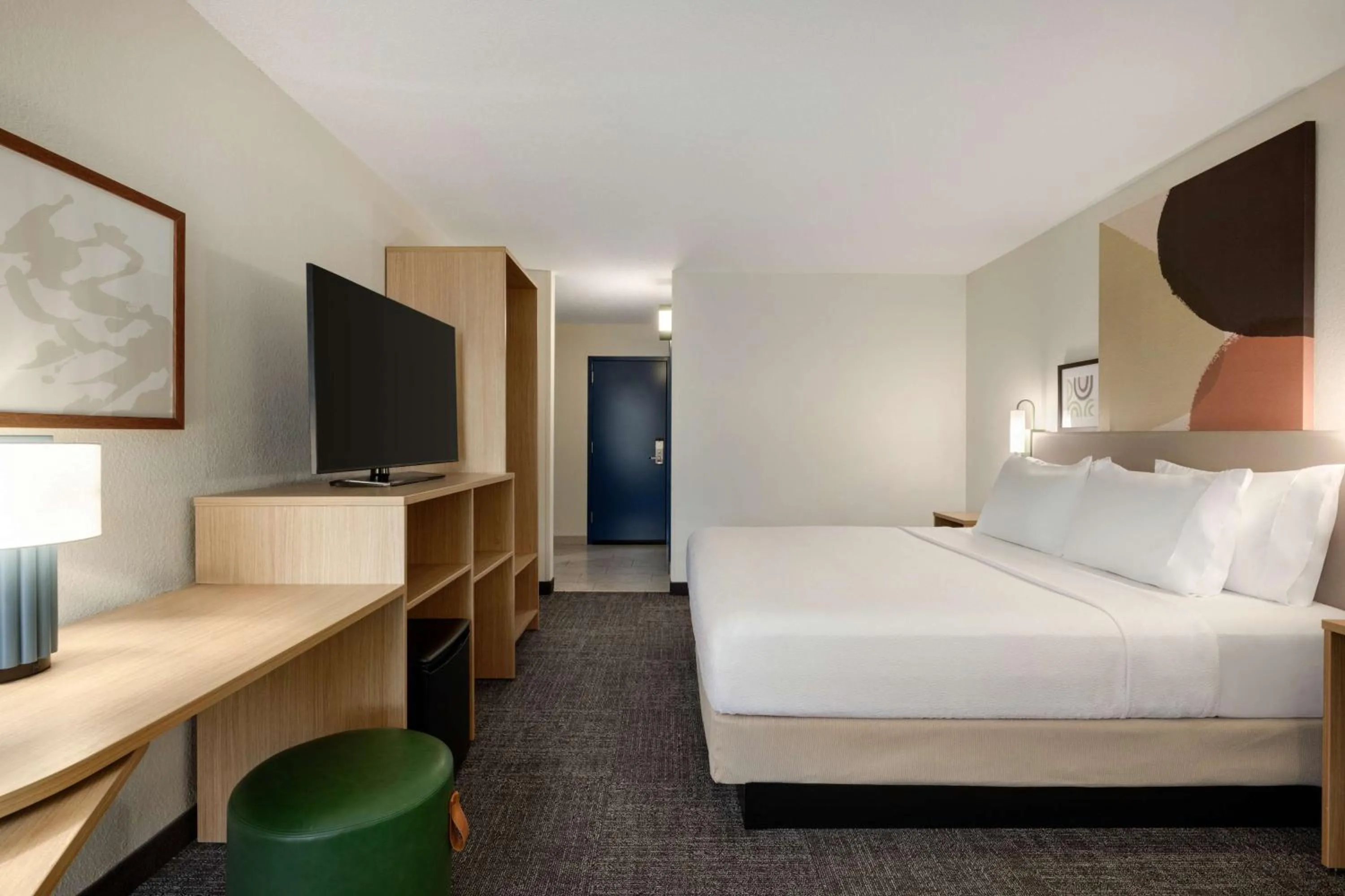 Bed in Spark By Hilton Nashville At Opryland