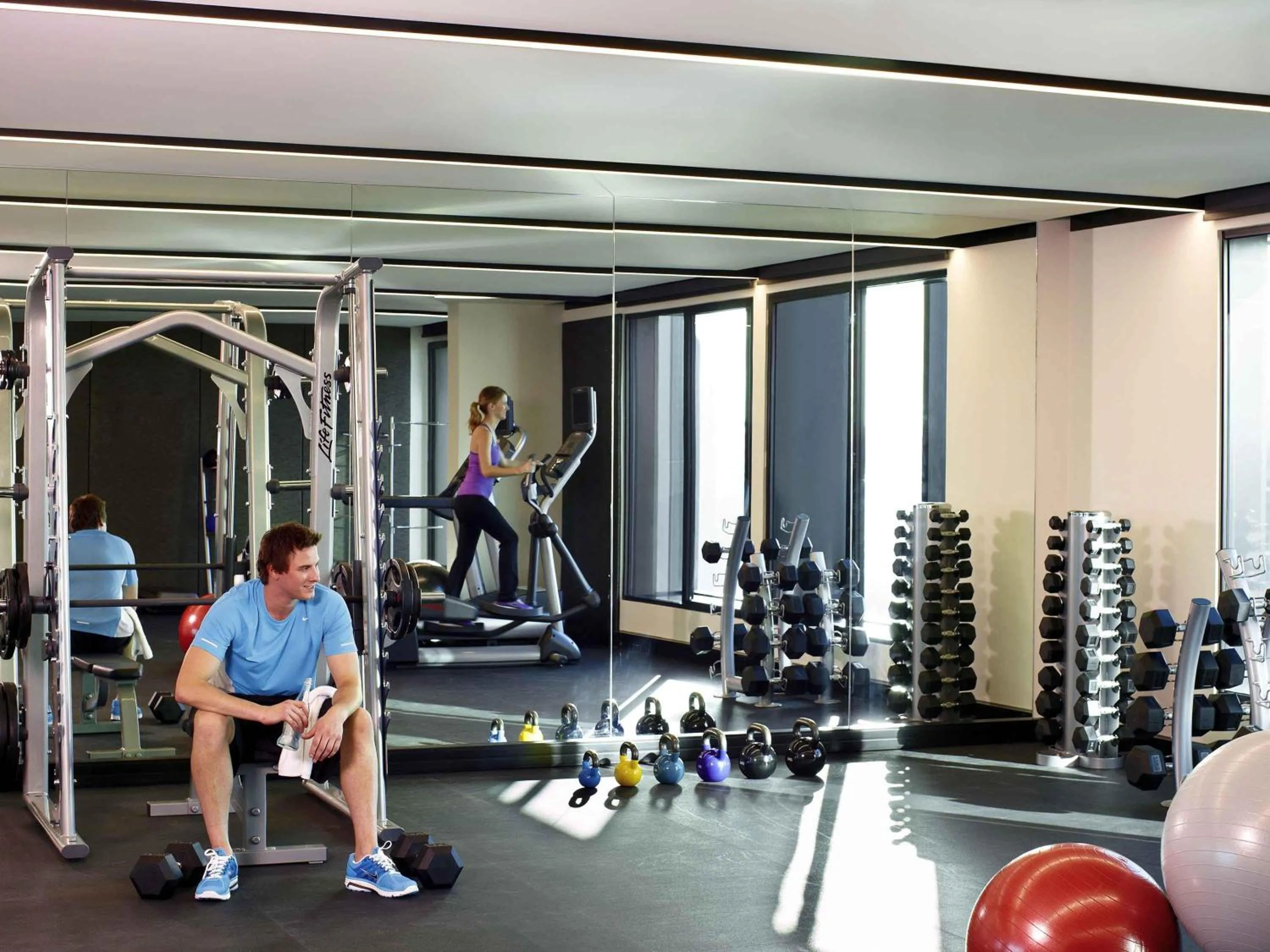 Fitness centre/facilities in Novotel Auckland Airport