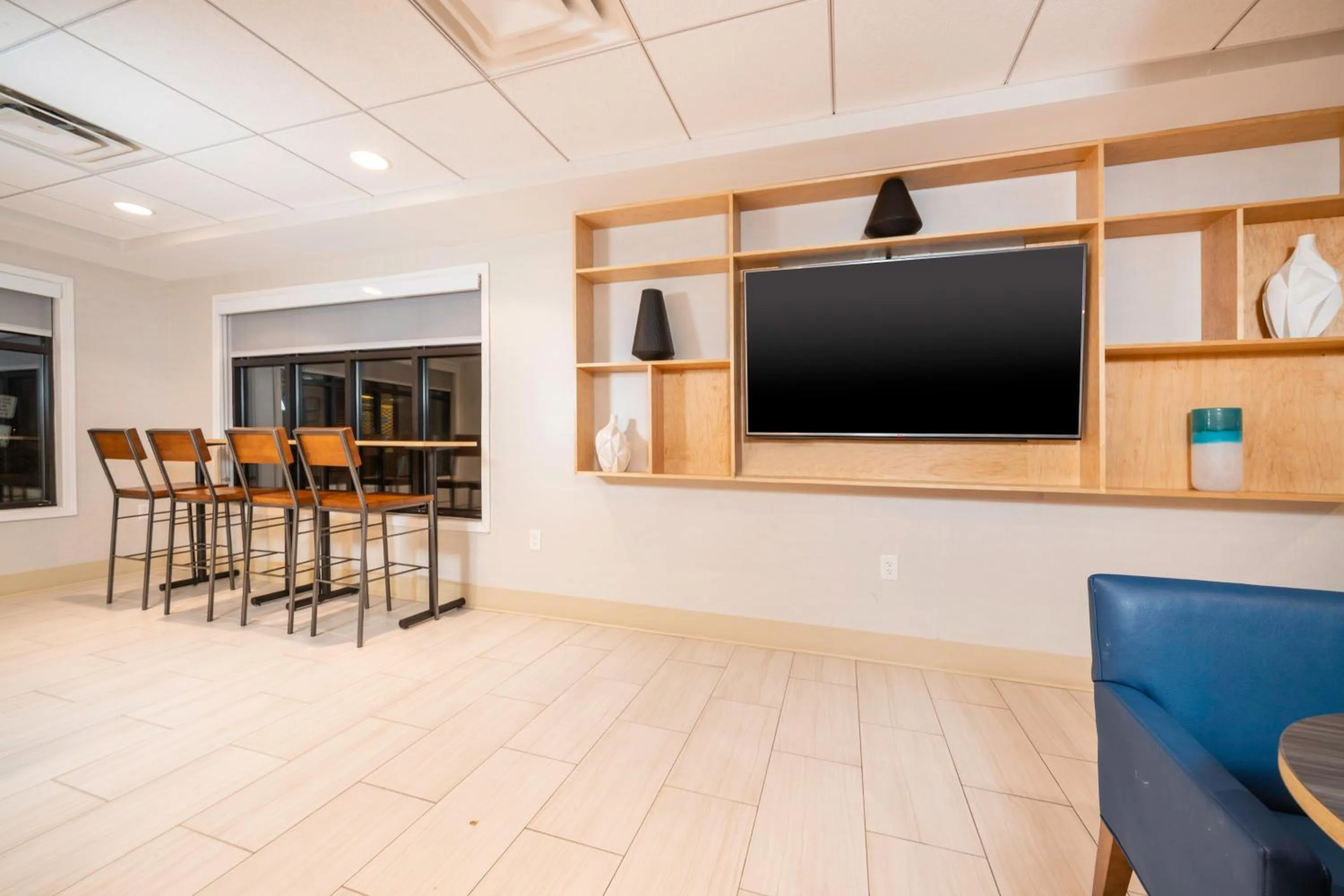 Restaurant/places to eat in Holiday Inn Express Rochelle by IHG