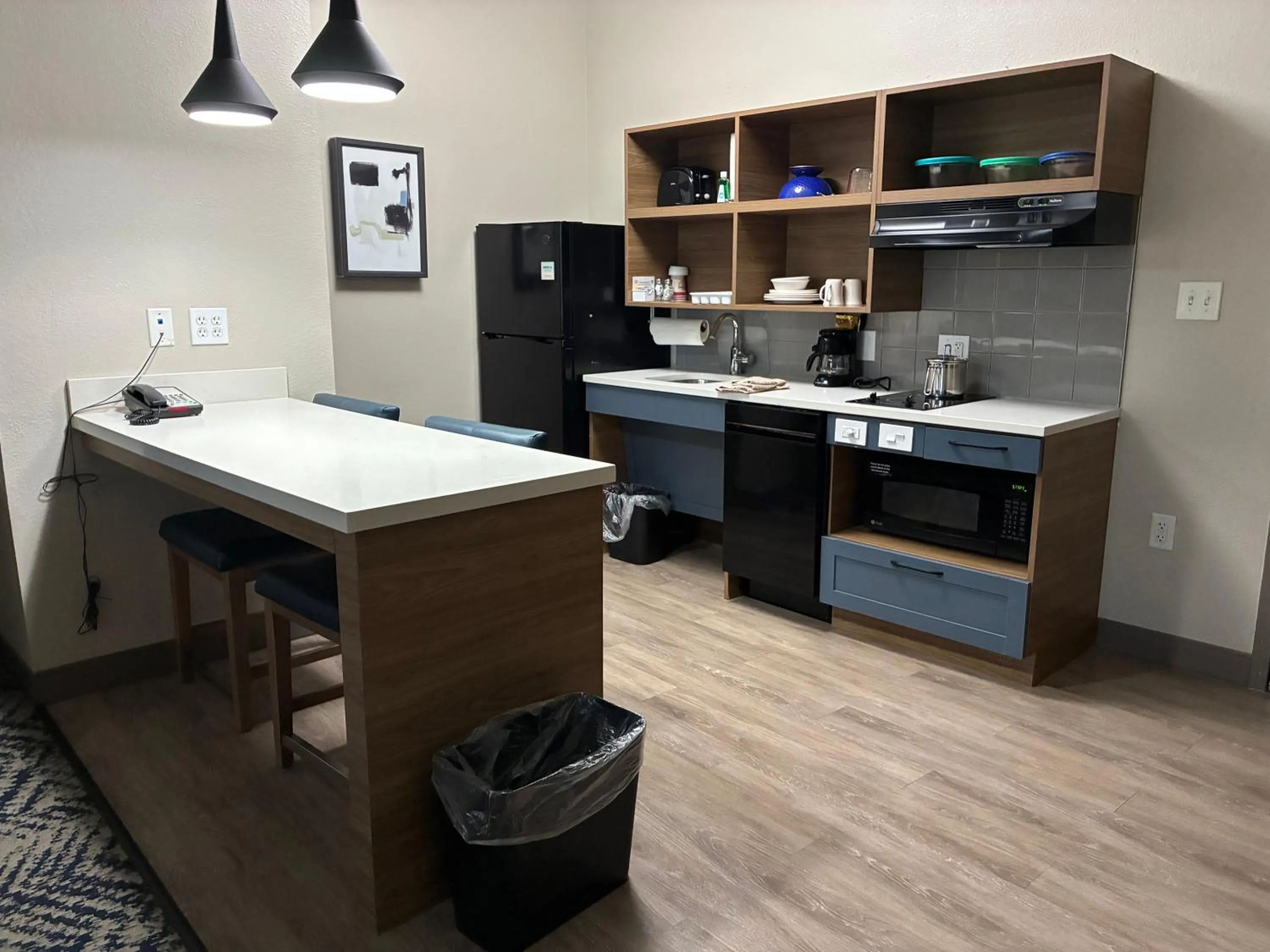 Kitchen or kitchenette in Candlewood Suites Tallahassee by IHG