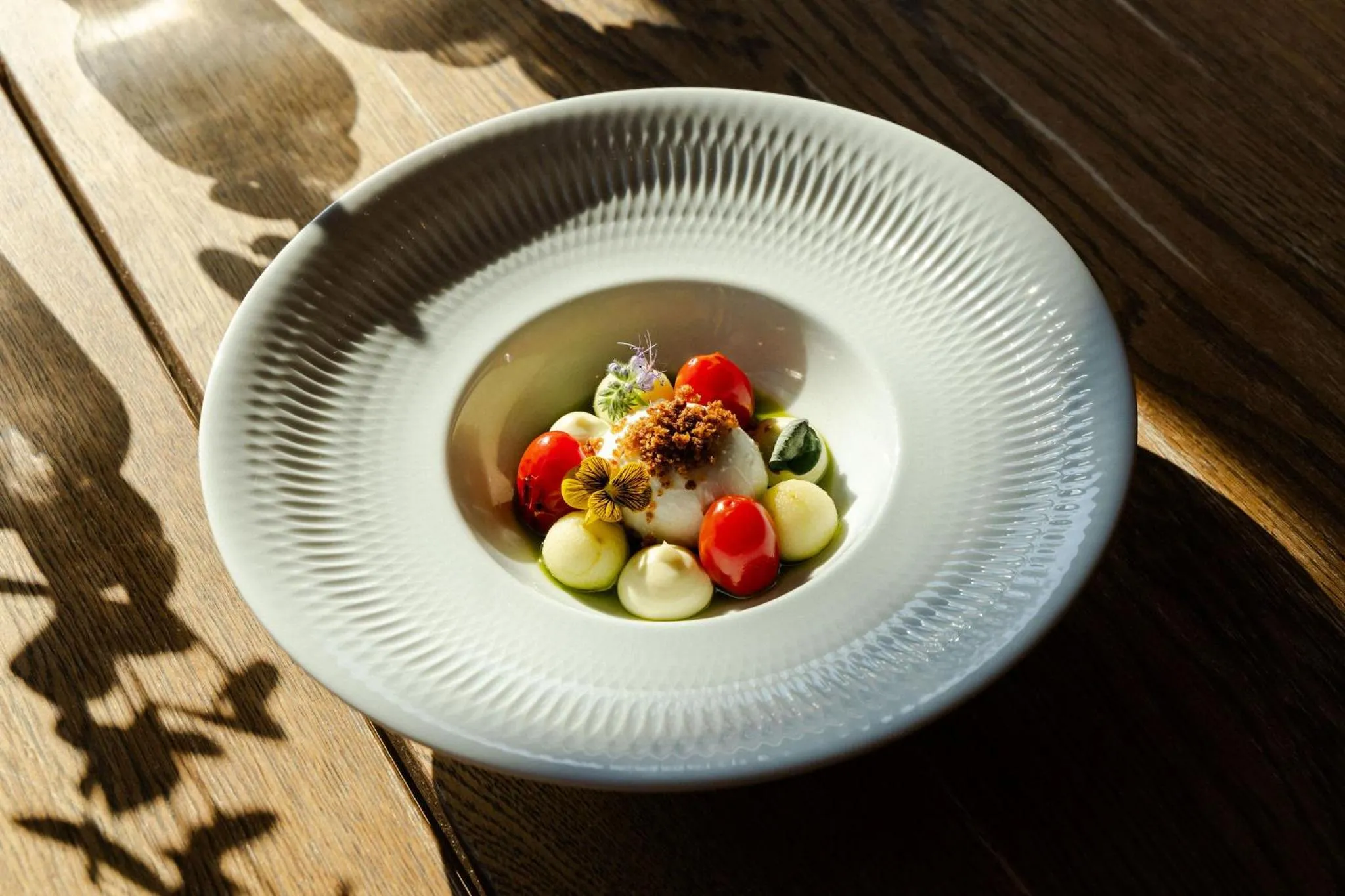 Restaurant/places to eat in Nova Skyland Hotel