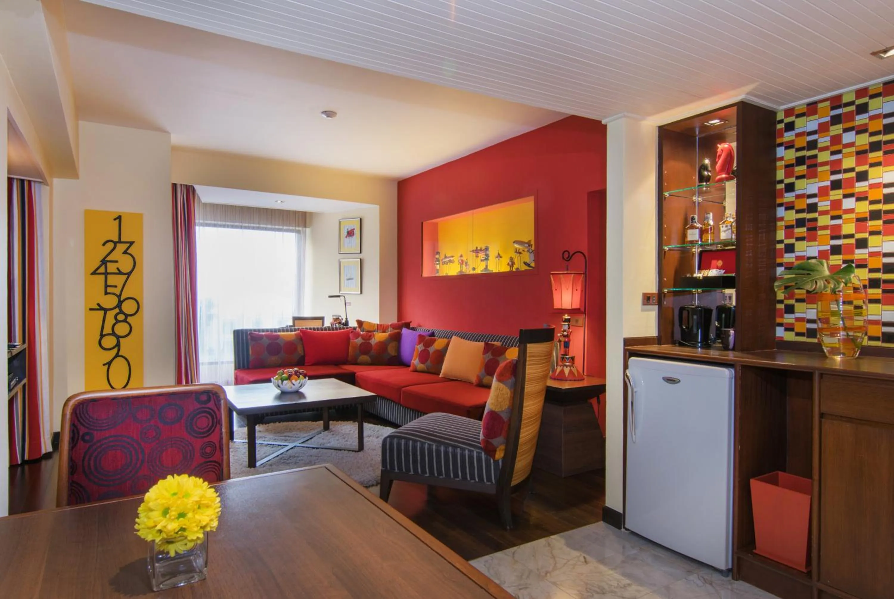 Living room in The Bayview Hotel Pattaya