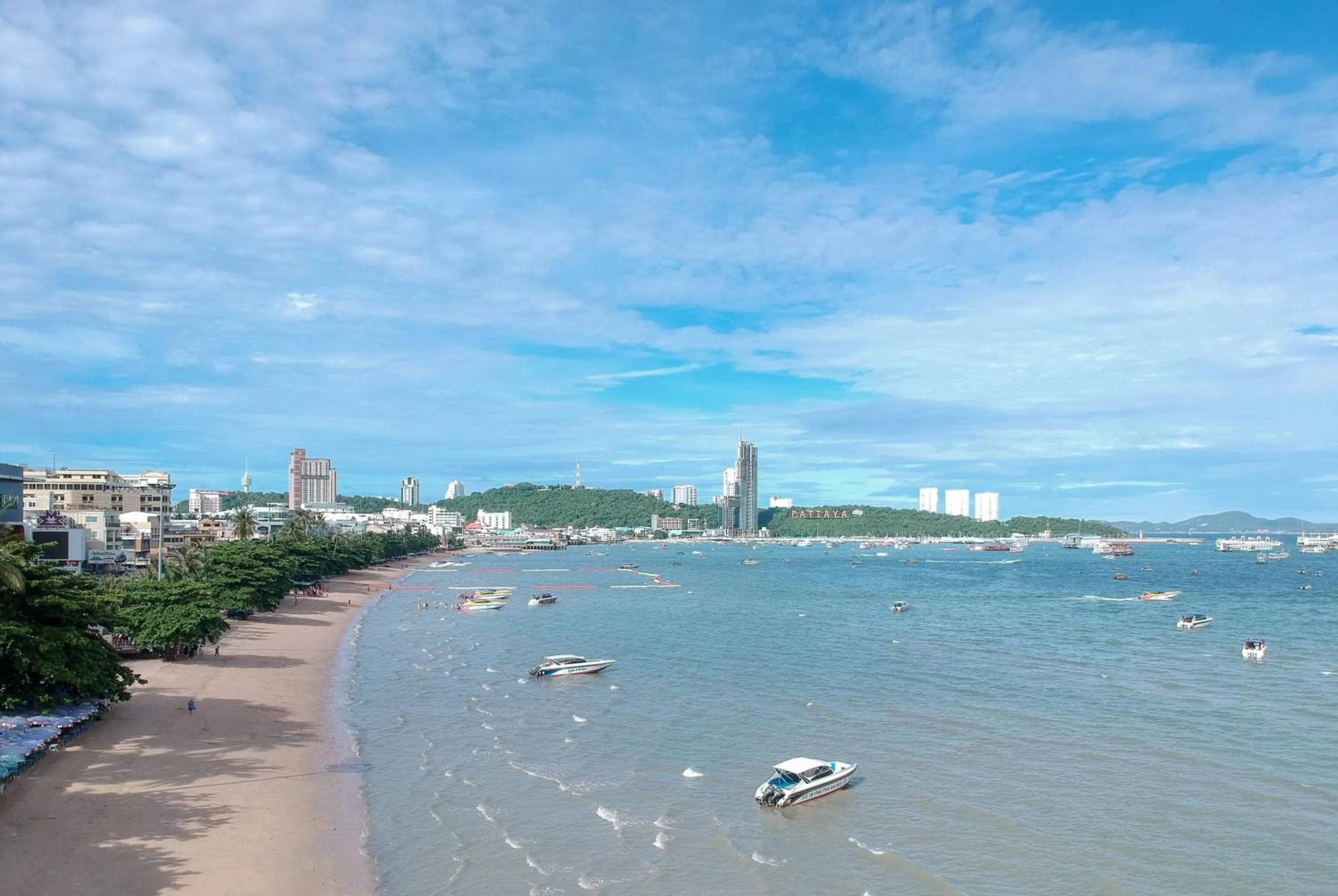 Sea view in The Bayview Hotel Pattaya