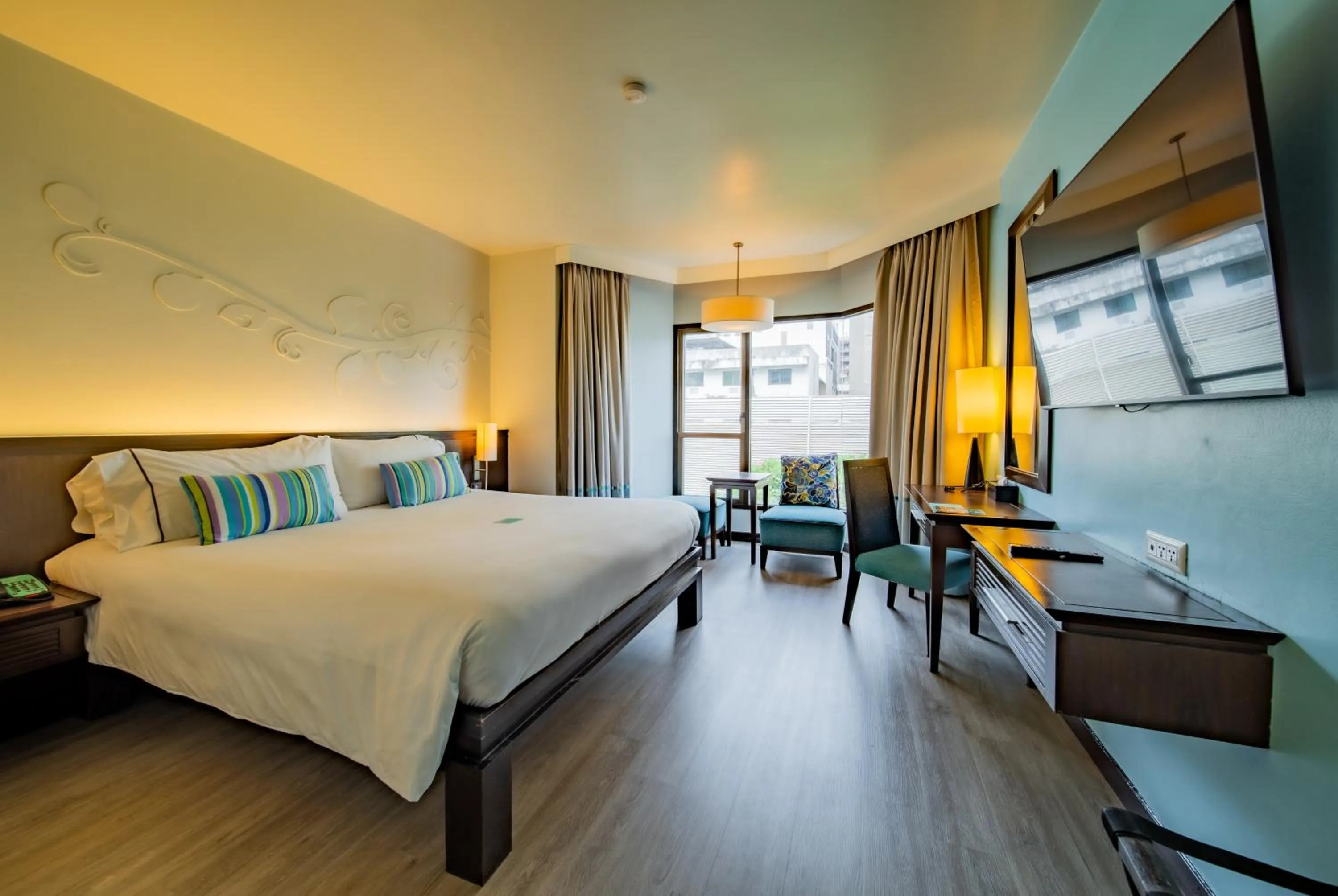 Bed in The Bayview Hotel Pattaya