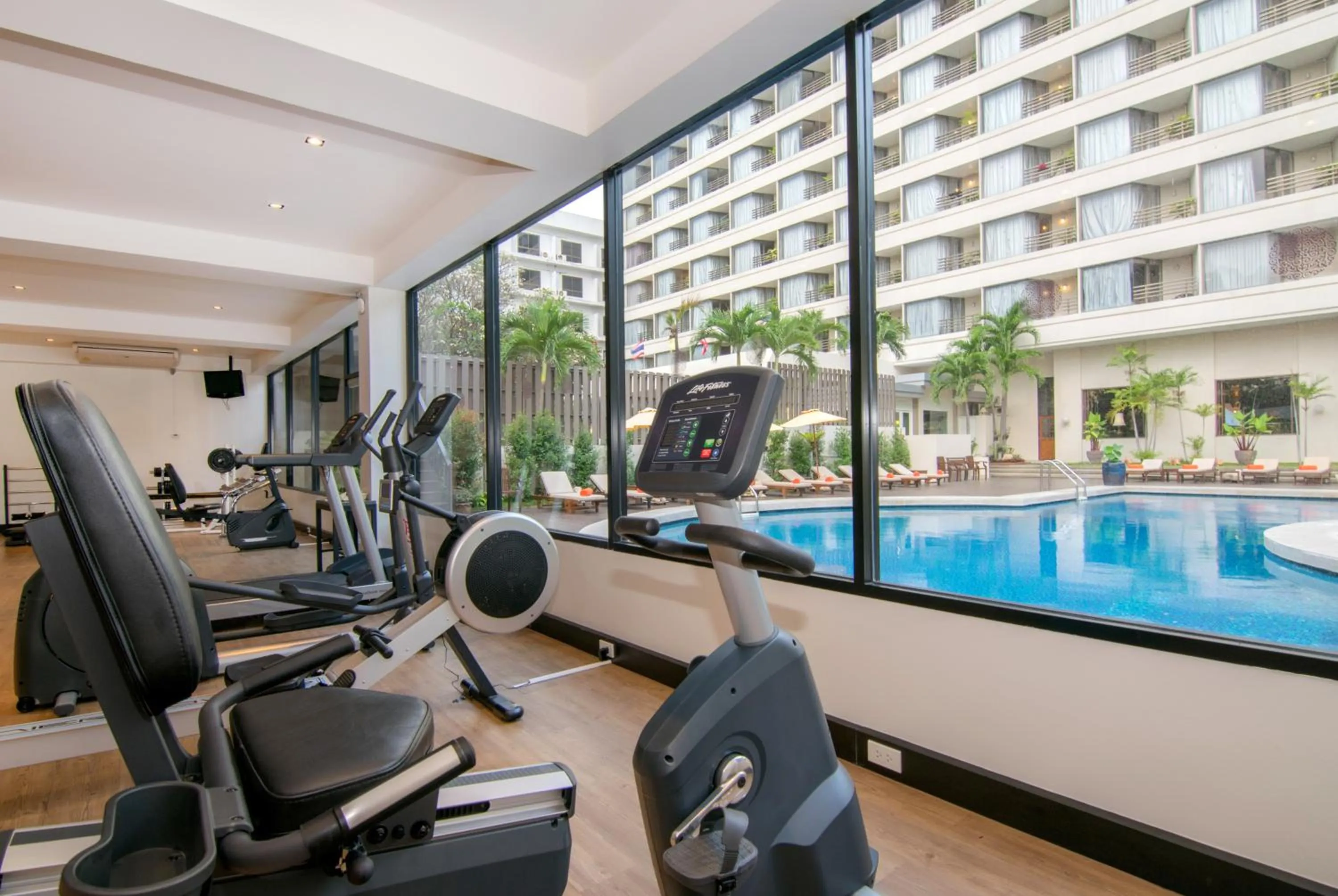 Fitness centre/facilities in The Bayview Hotel Pattaya