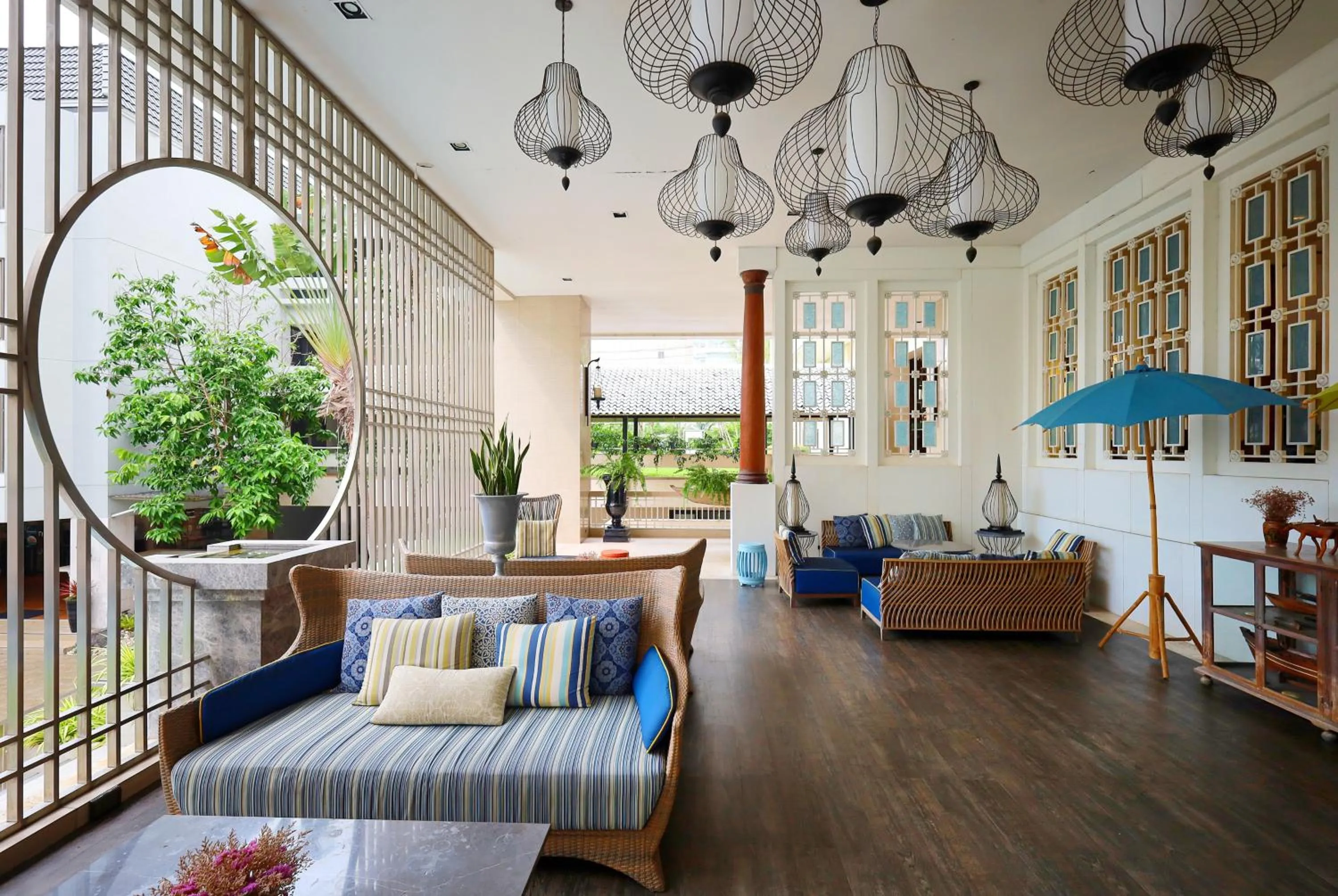 Area and facilities in The Bayview Hotel Pattaya