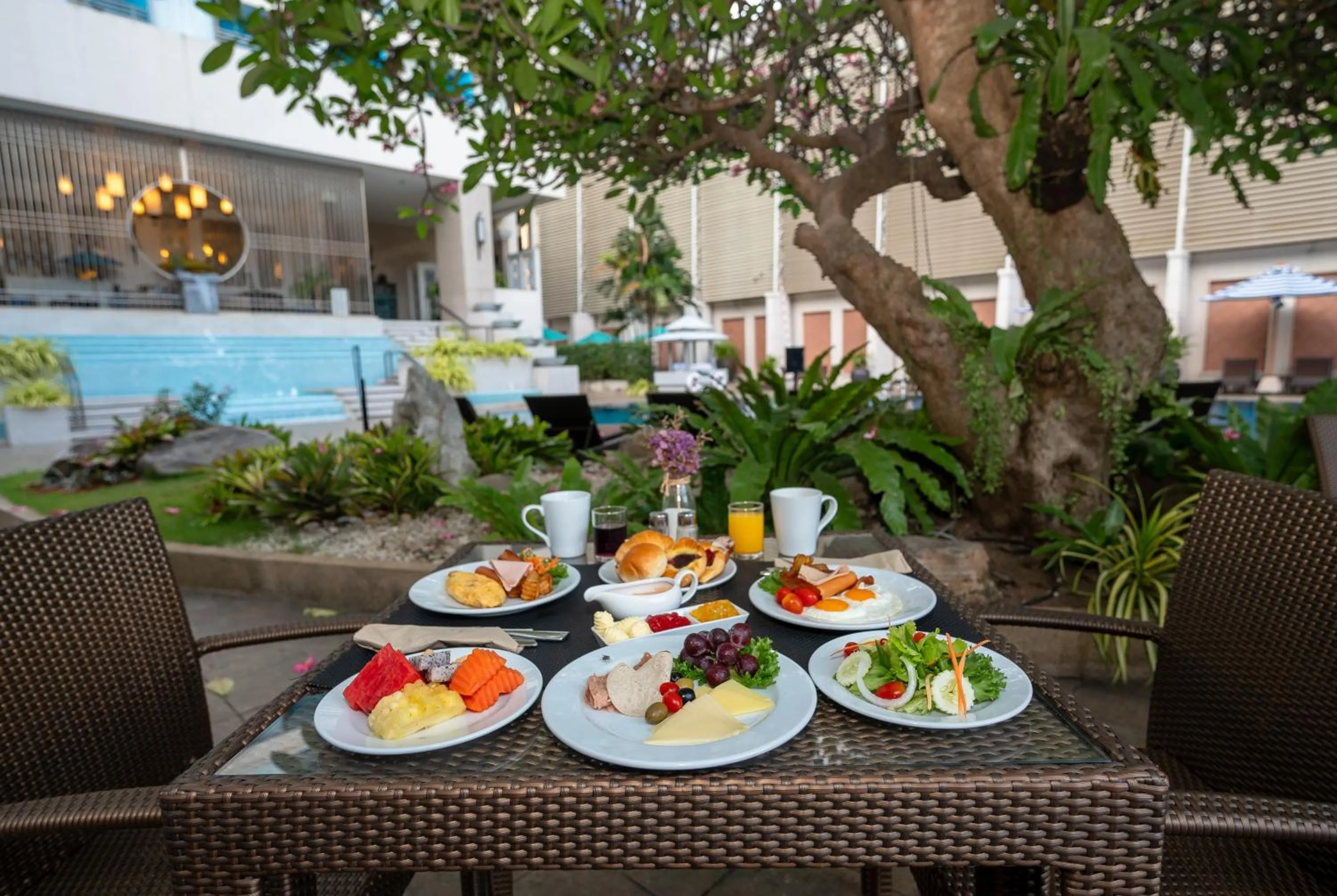 Breakfast in The Bayview Hotel Pattaya