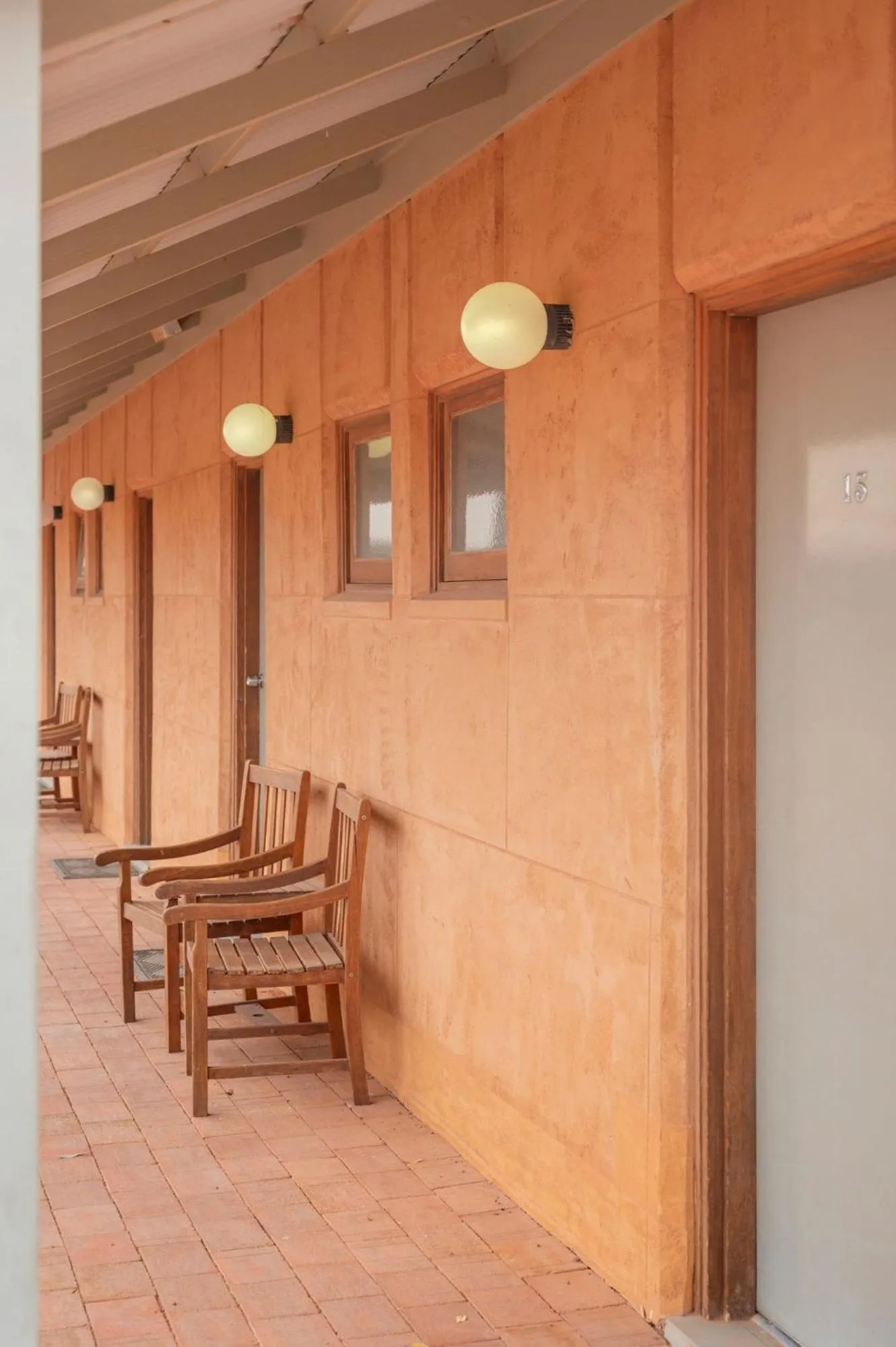 Balcony/Terrace in Mud Hut Motel