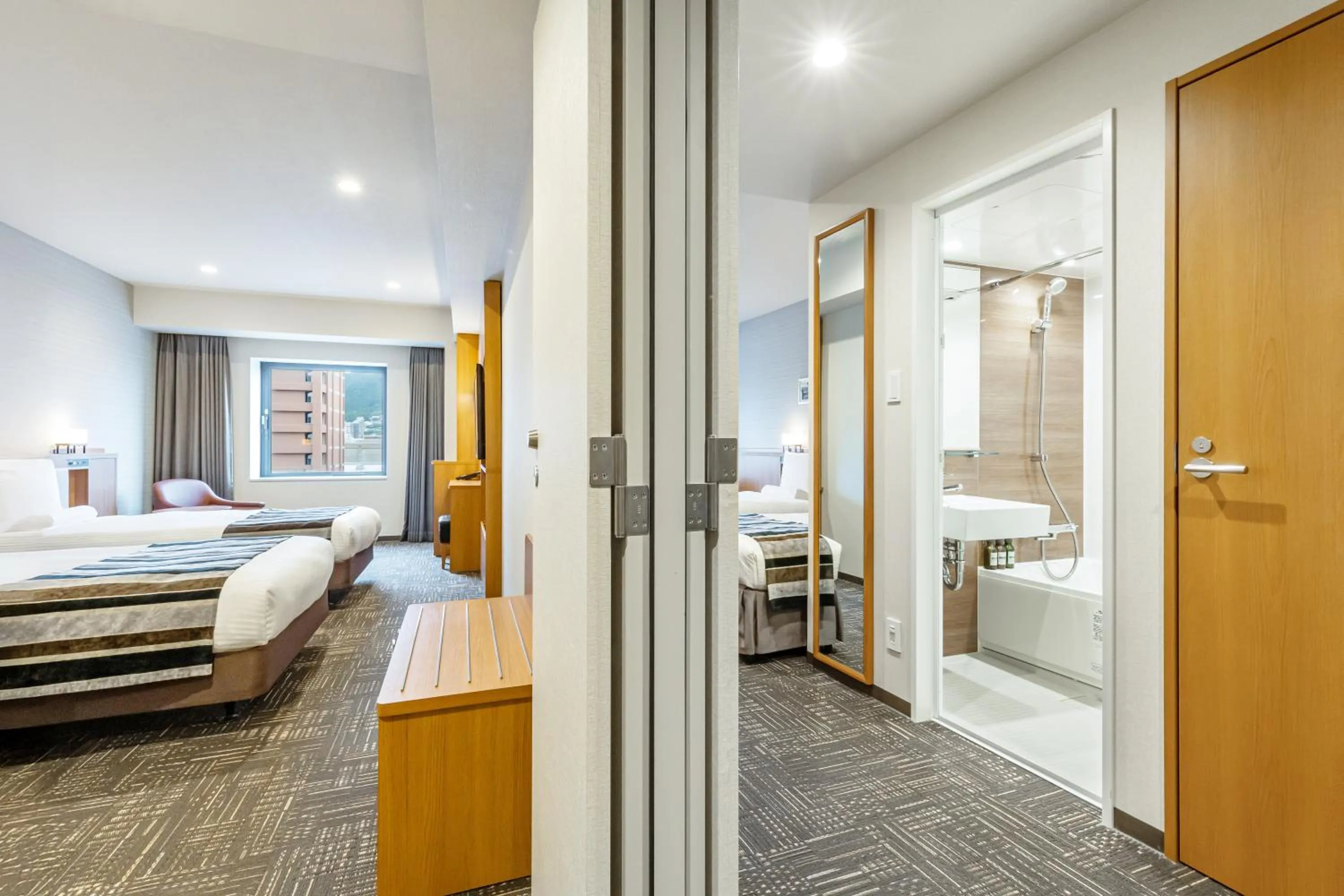 Photo of the whole room, Bed in Hakodate Kokusai Hotel