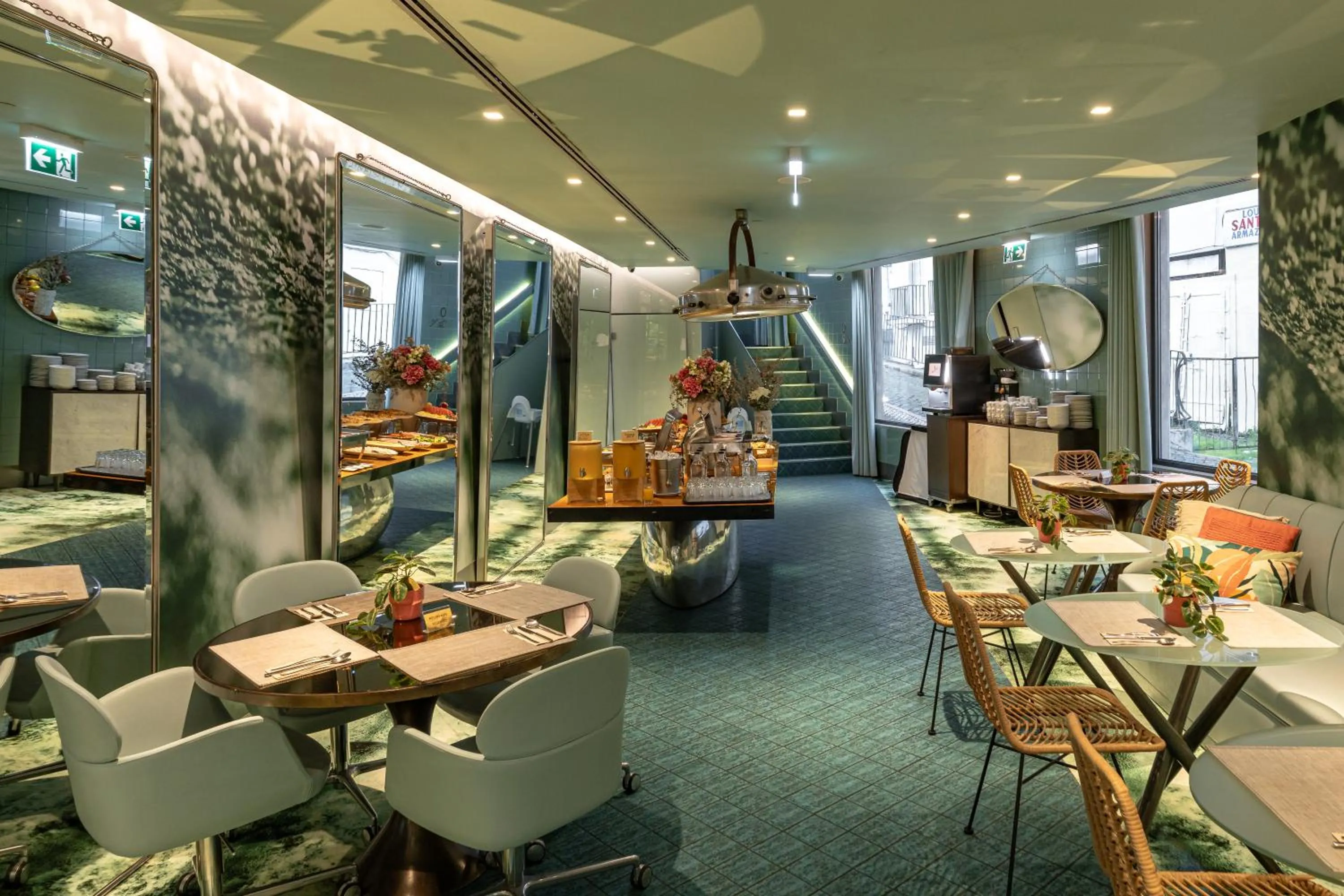 Restaurant/places to eat in WC by The Beautique Hotels