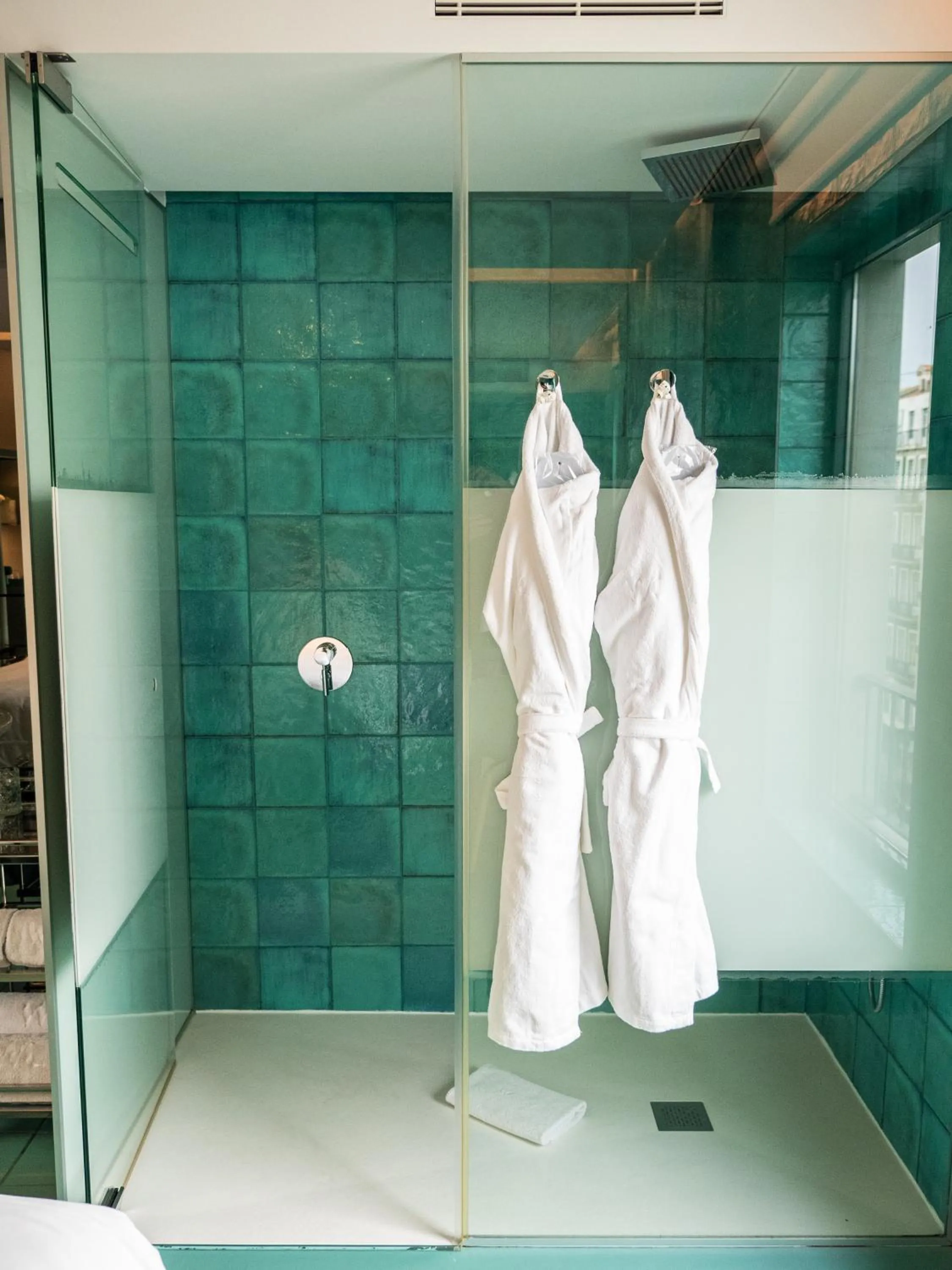 Shower in WC by The Beautique Hotels