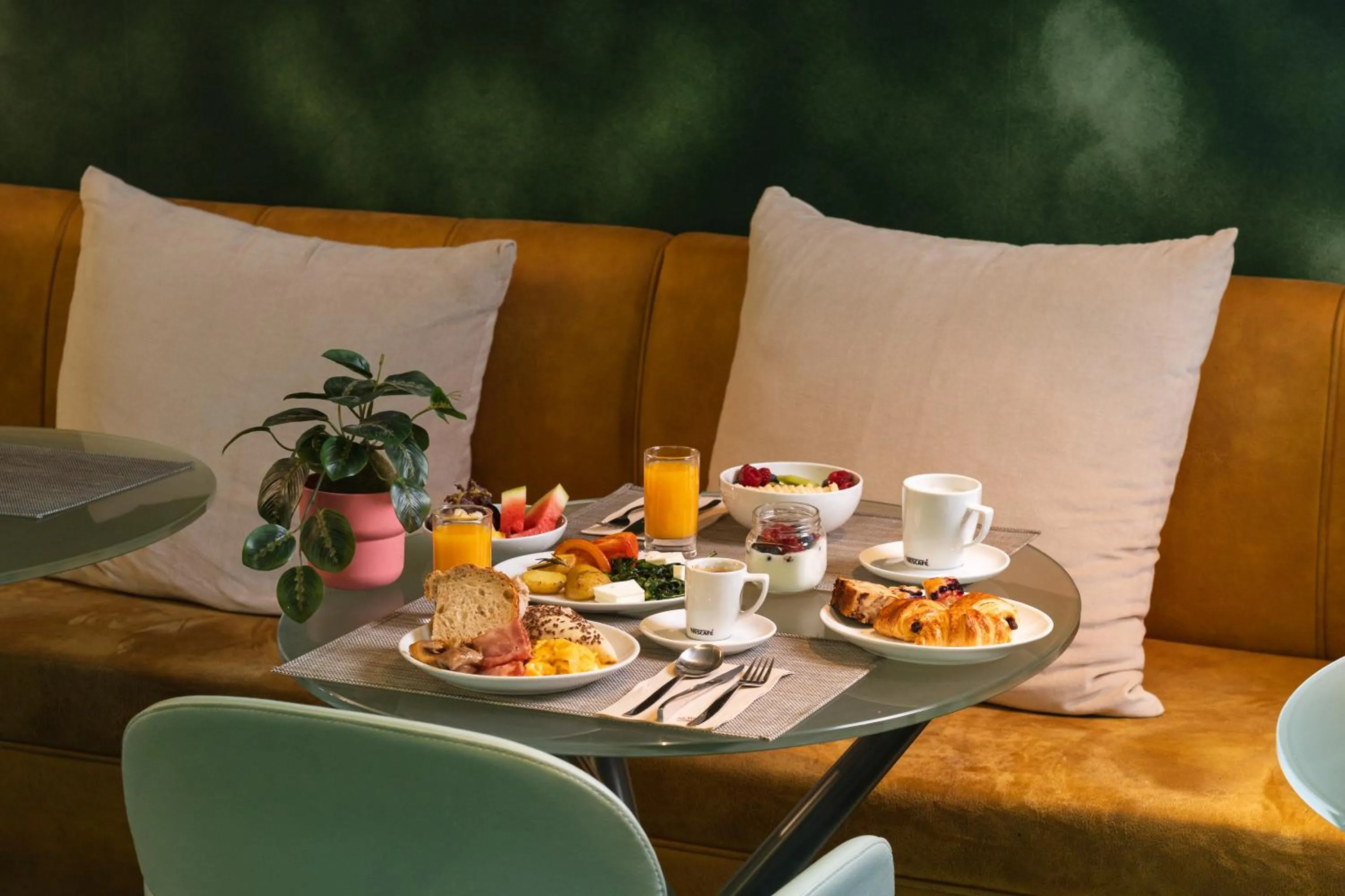 Food close-up in WC by The Beautique Hotels