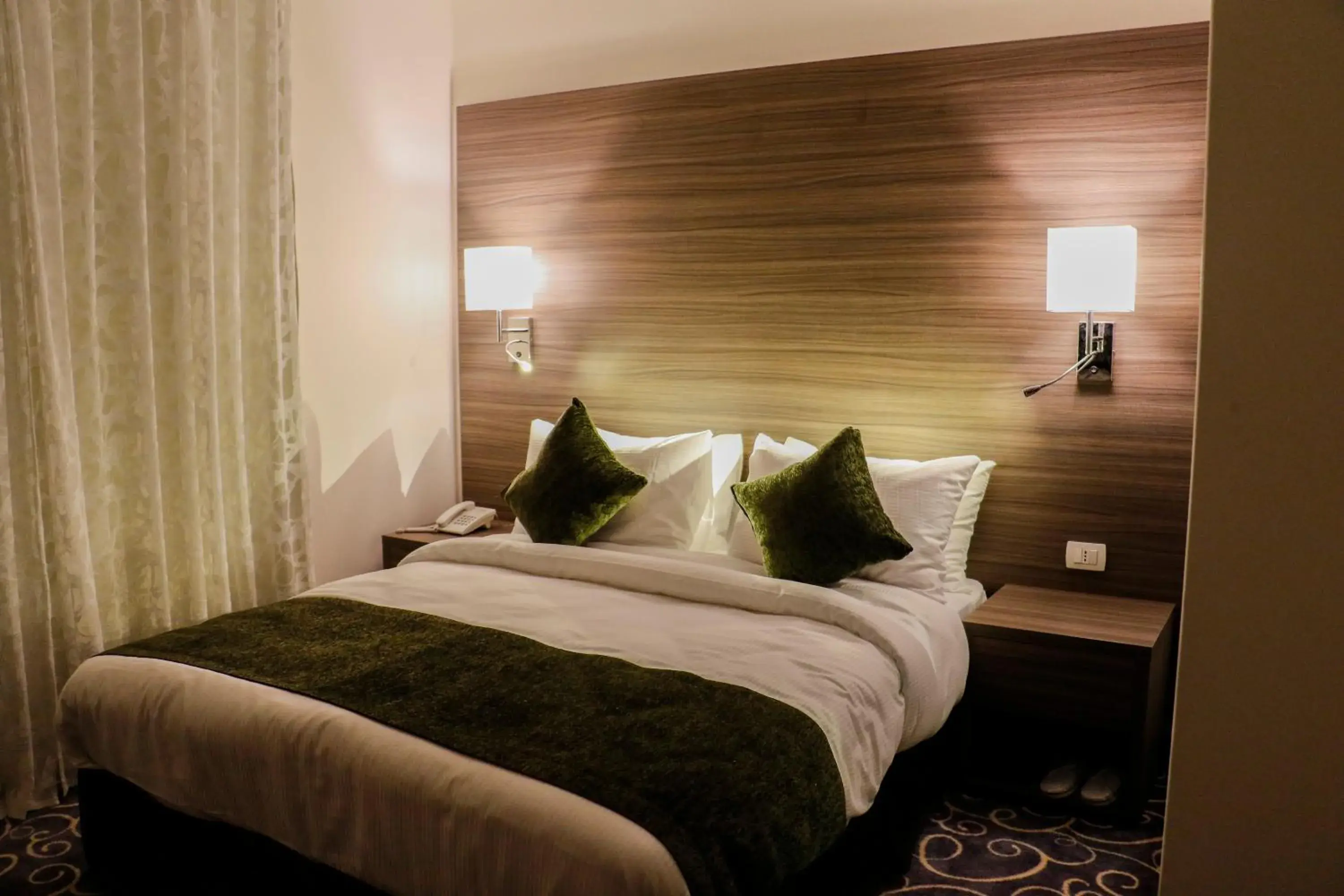 One-Bedroom Apartment in Almond Hotel Apartments One-Bedroom Apartment in Almond Hotel Apartments