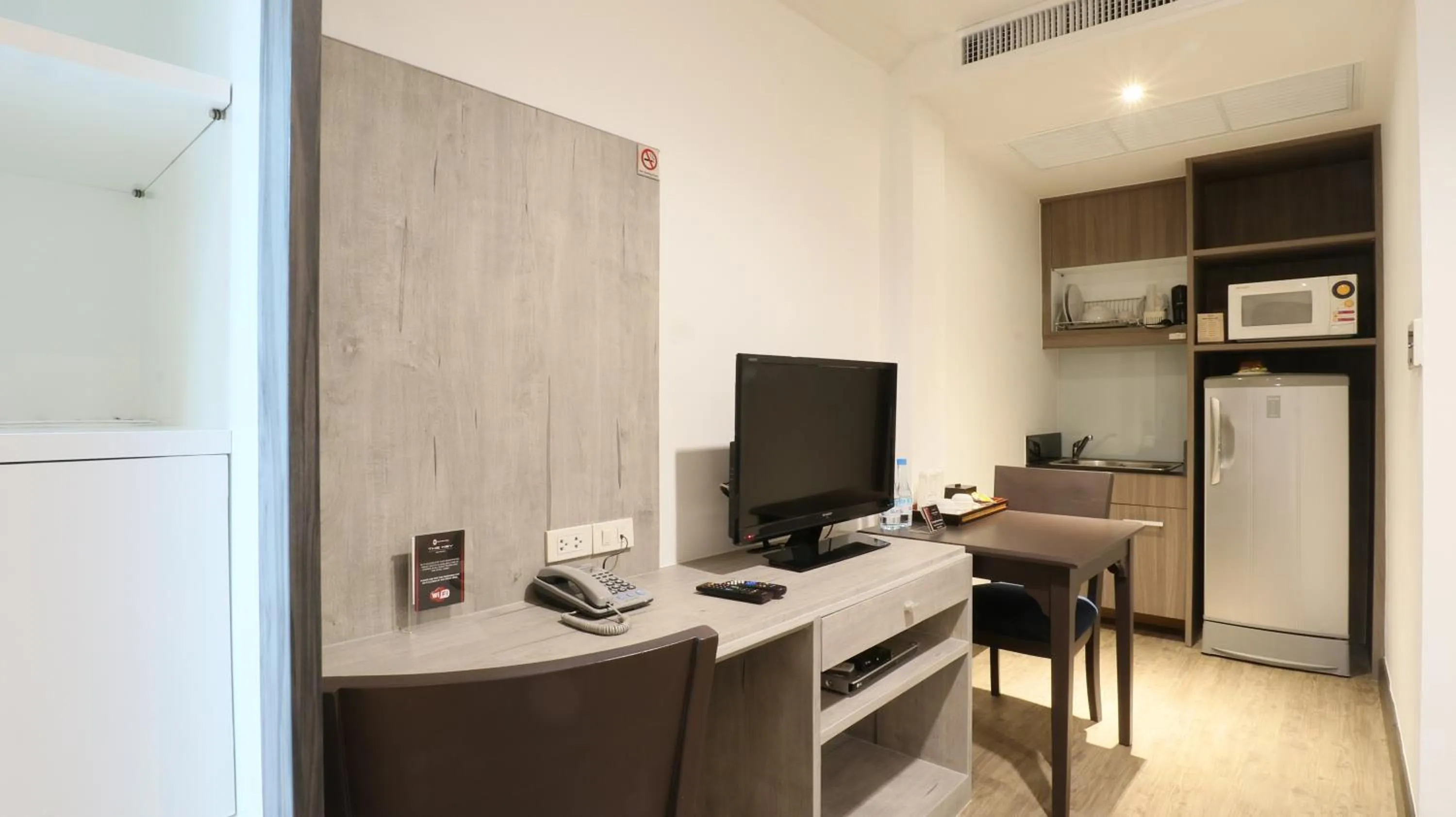 Living room in The Key Bangkok Hotel