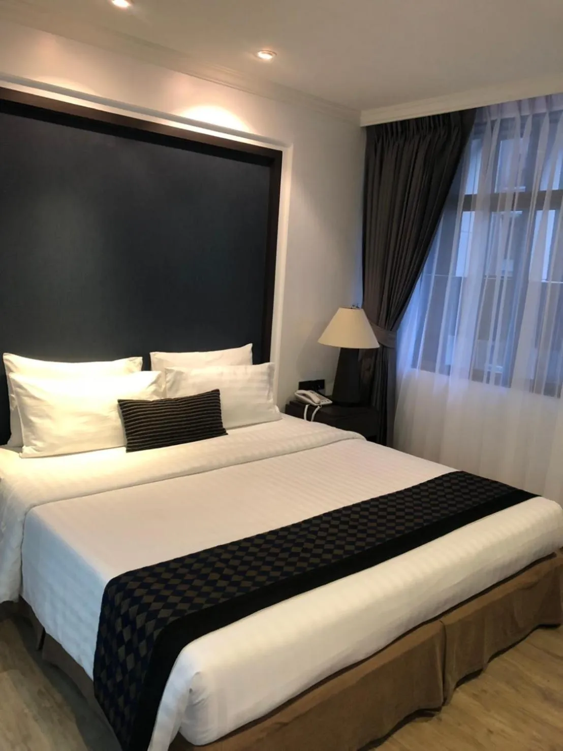 Bedroom, Bed in The Key Bangkok Hotel