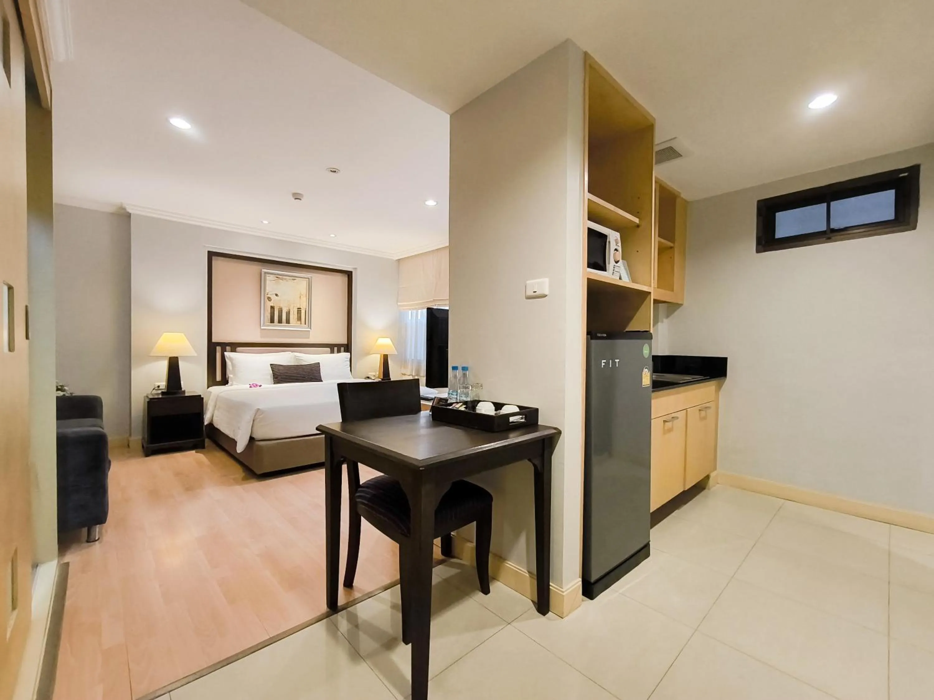 Bed in The Key Bangkok Hotel