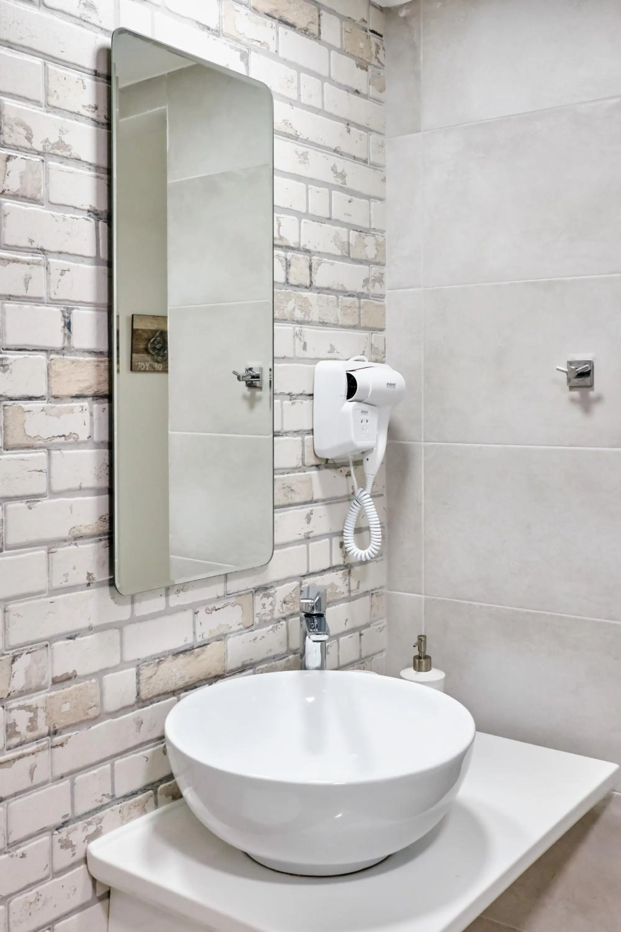 Bathroom in Villa Mare Monte ApartHotel