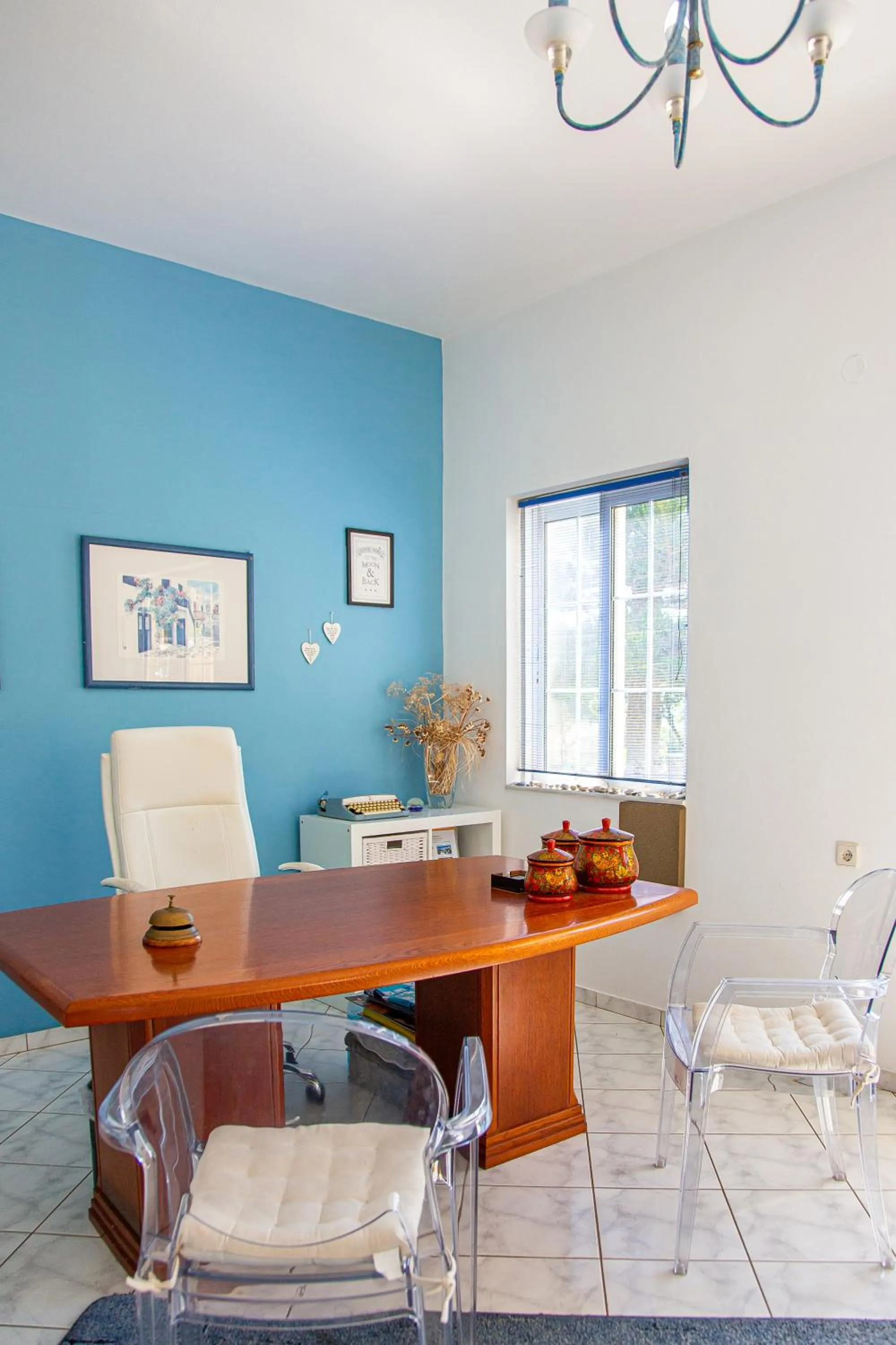 Lobby or reception in Villa Mare Monte ApartHotel