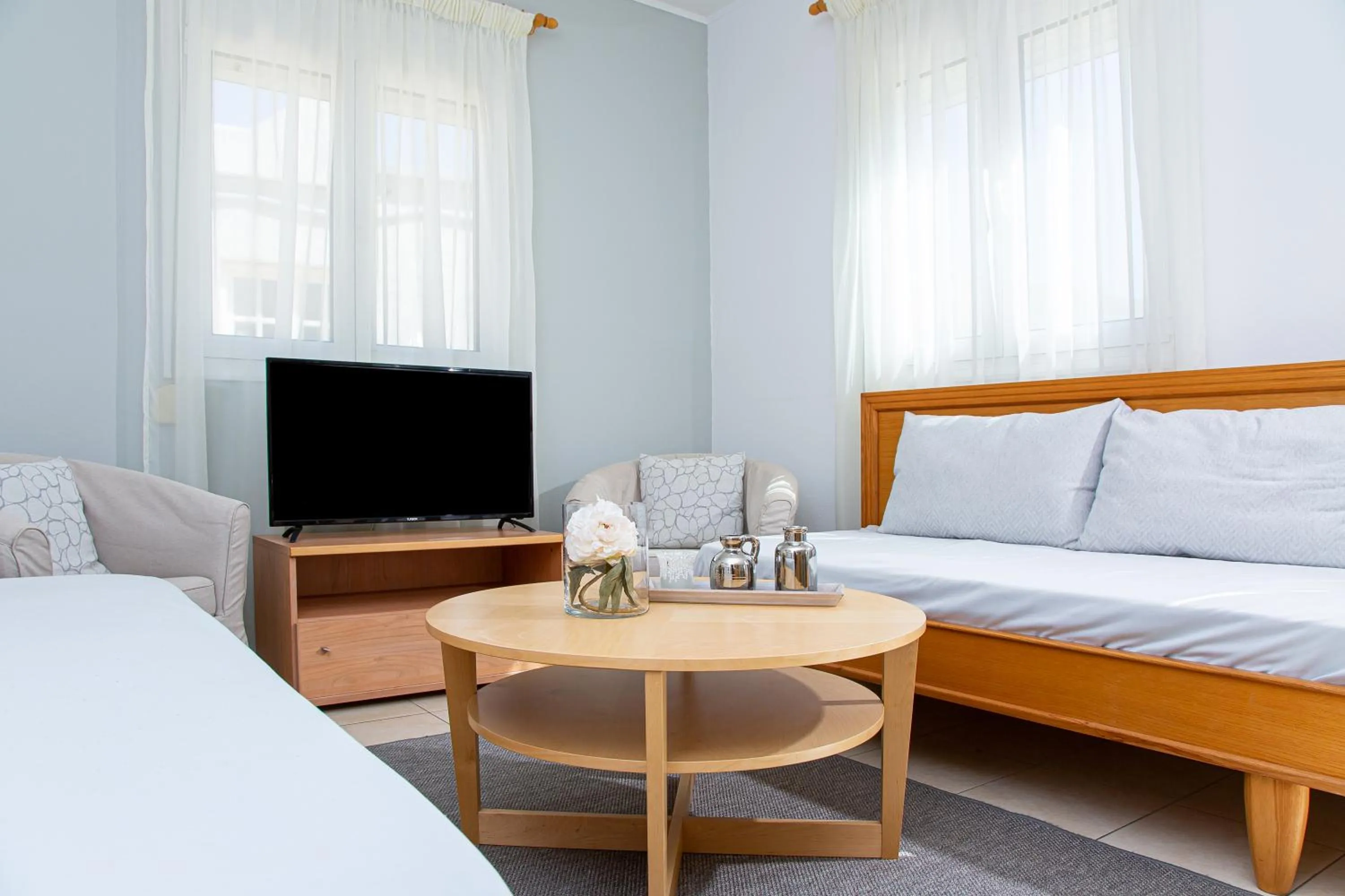 TV and multimedia, Bed in Villa Mare Monte ApartHotel