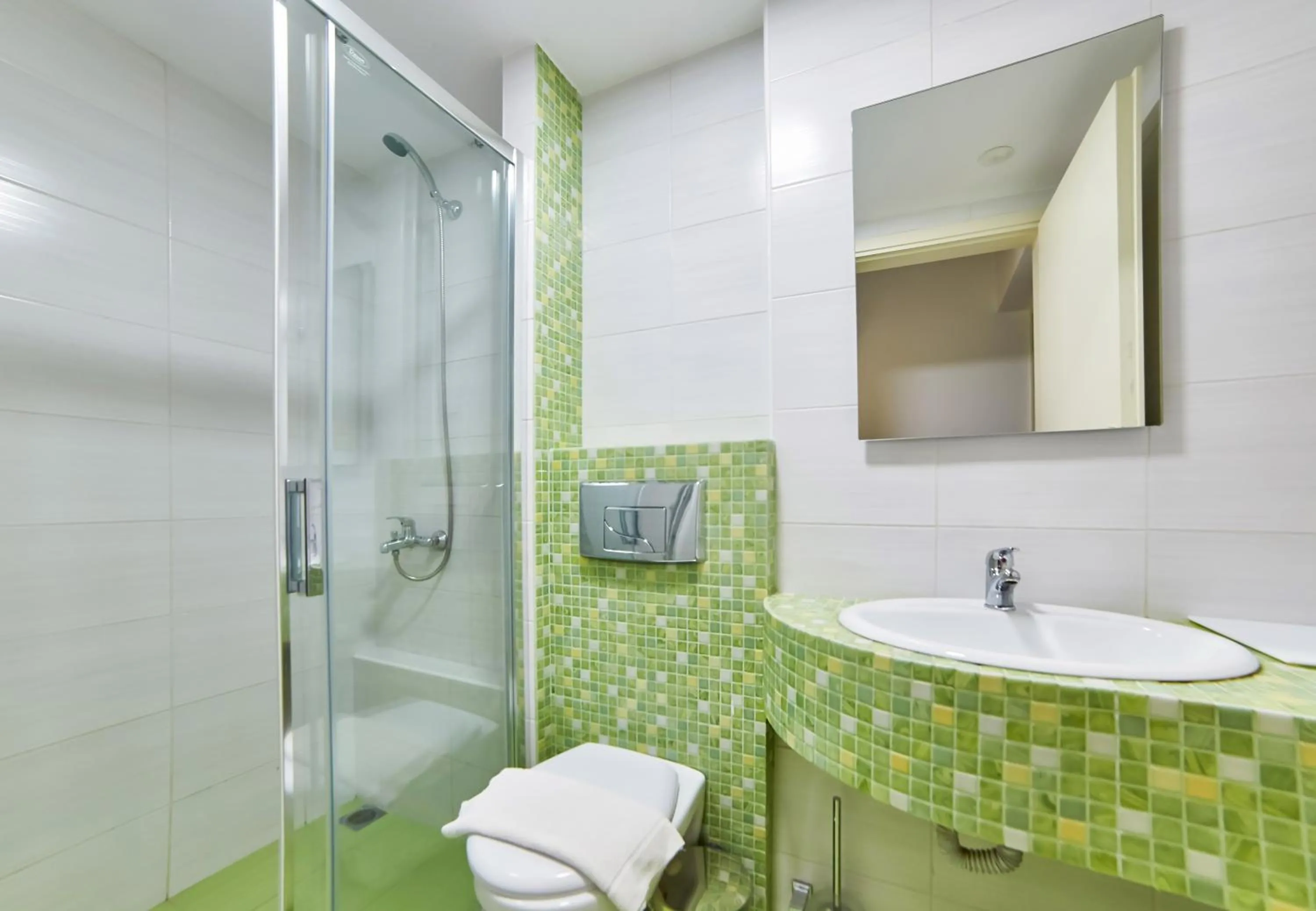 Bathroom in Villa Mare Monte ApartHotel