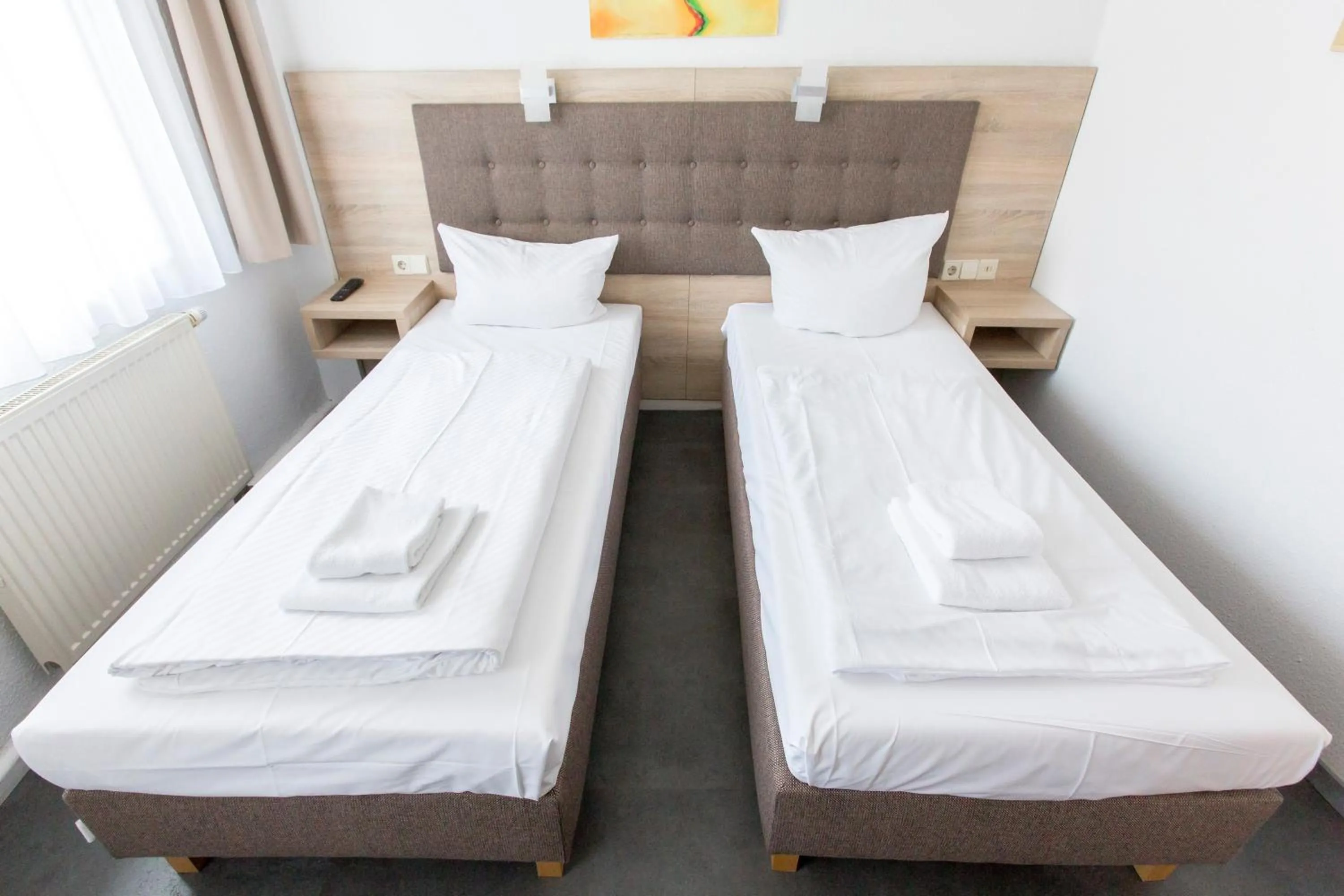 Photo of the whole room, Bed in Hotel-Pension ODIN