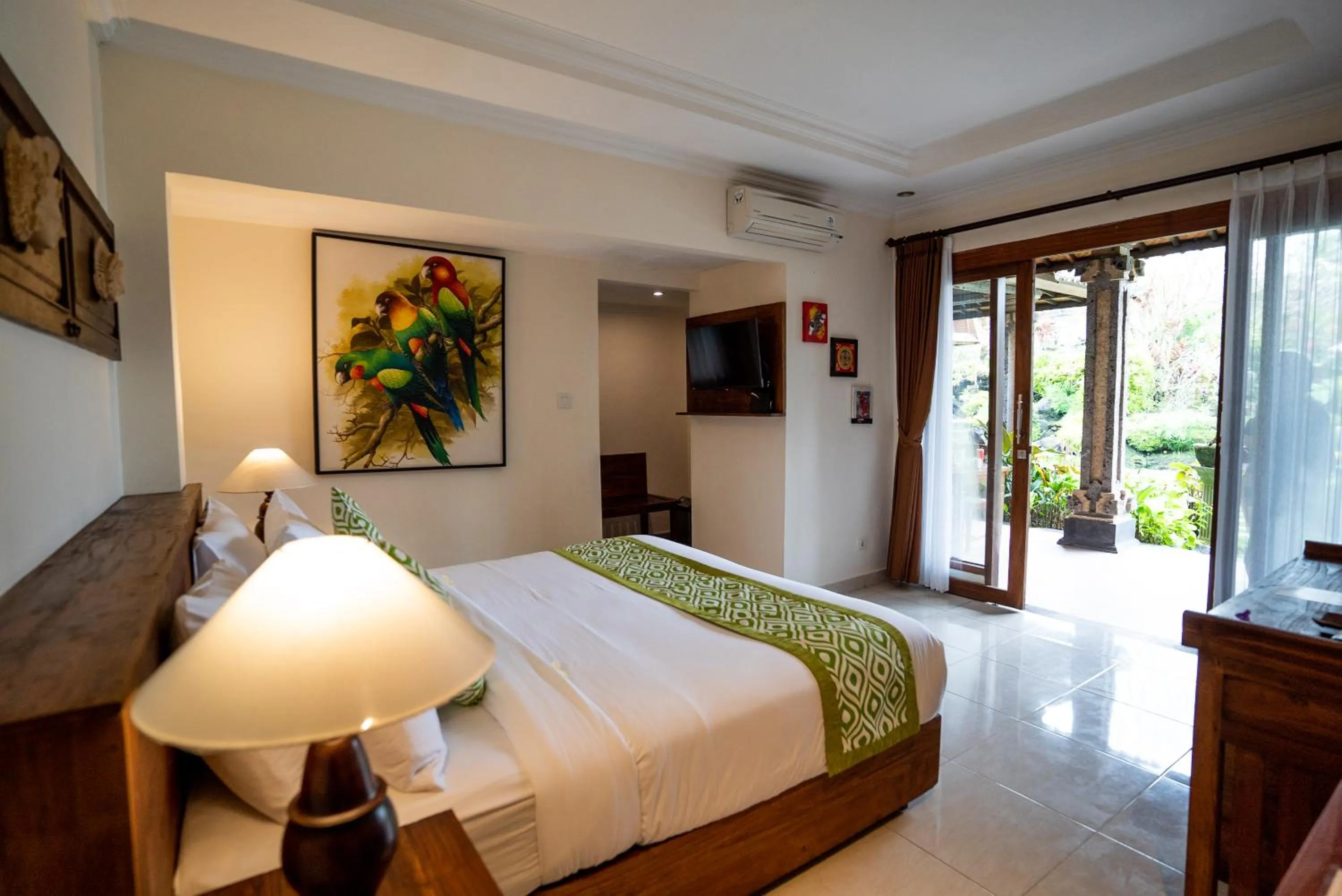 Bedroom, Bed in Capung Cottages